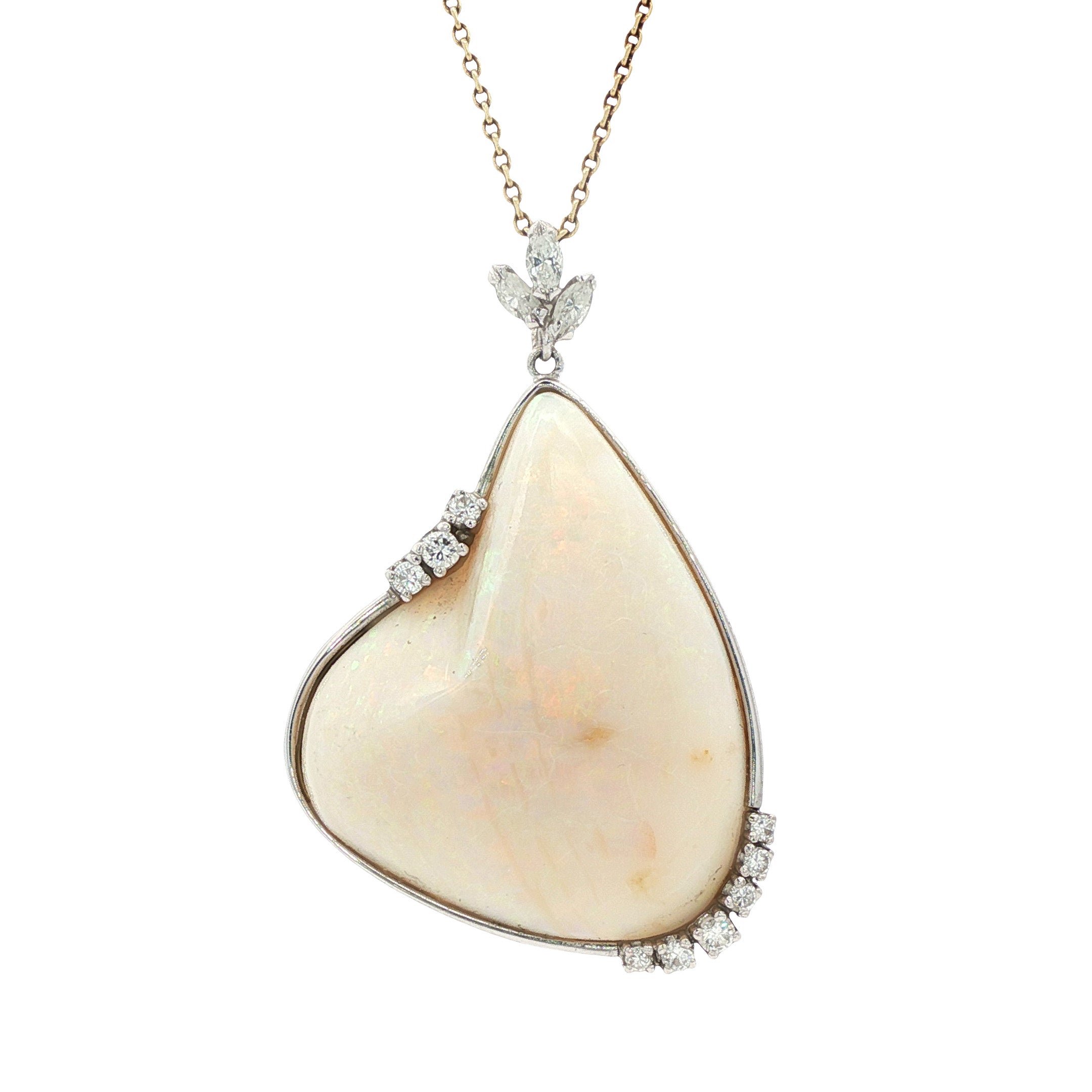 White gold pendant with opal and diamond 14 kt