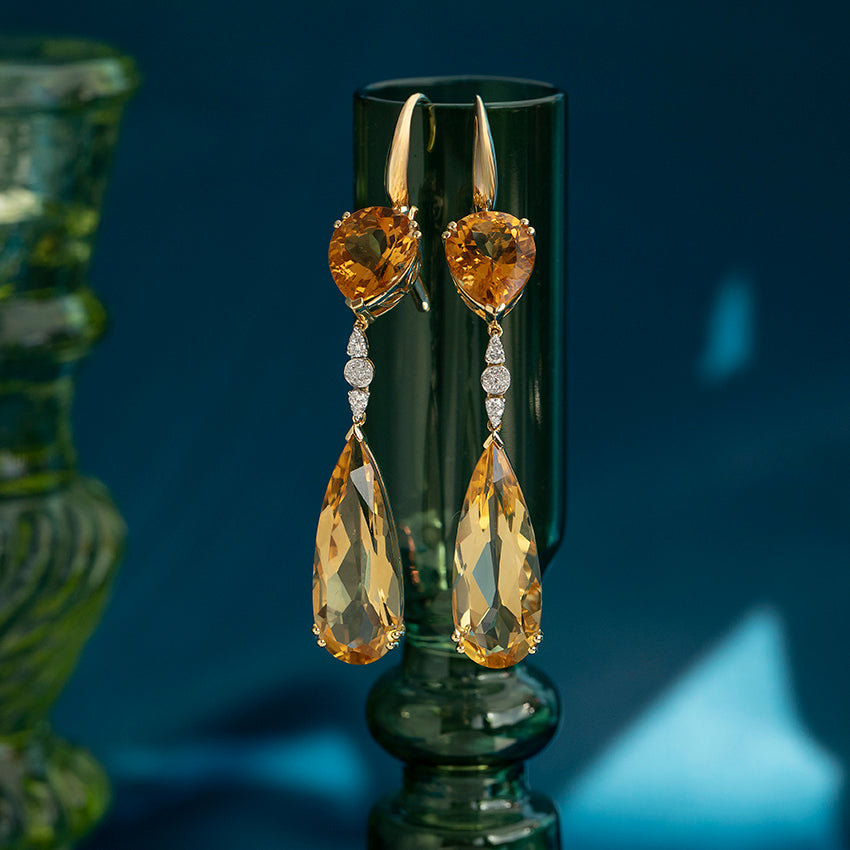 Gouden vintage oorhangers met citrien en diamant 18 kt