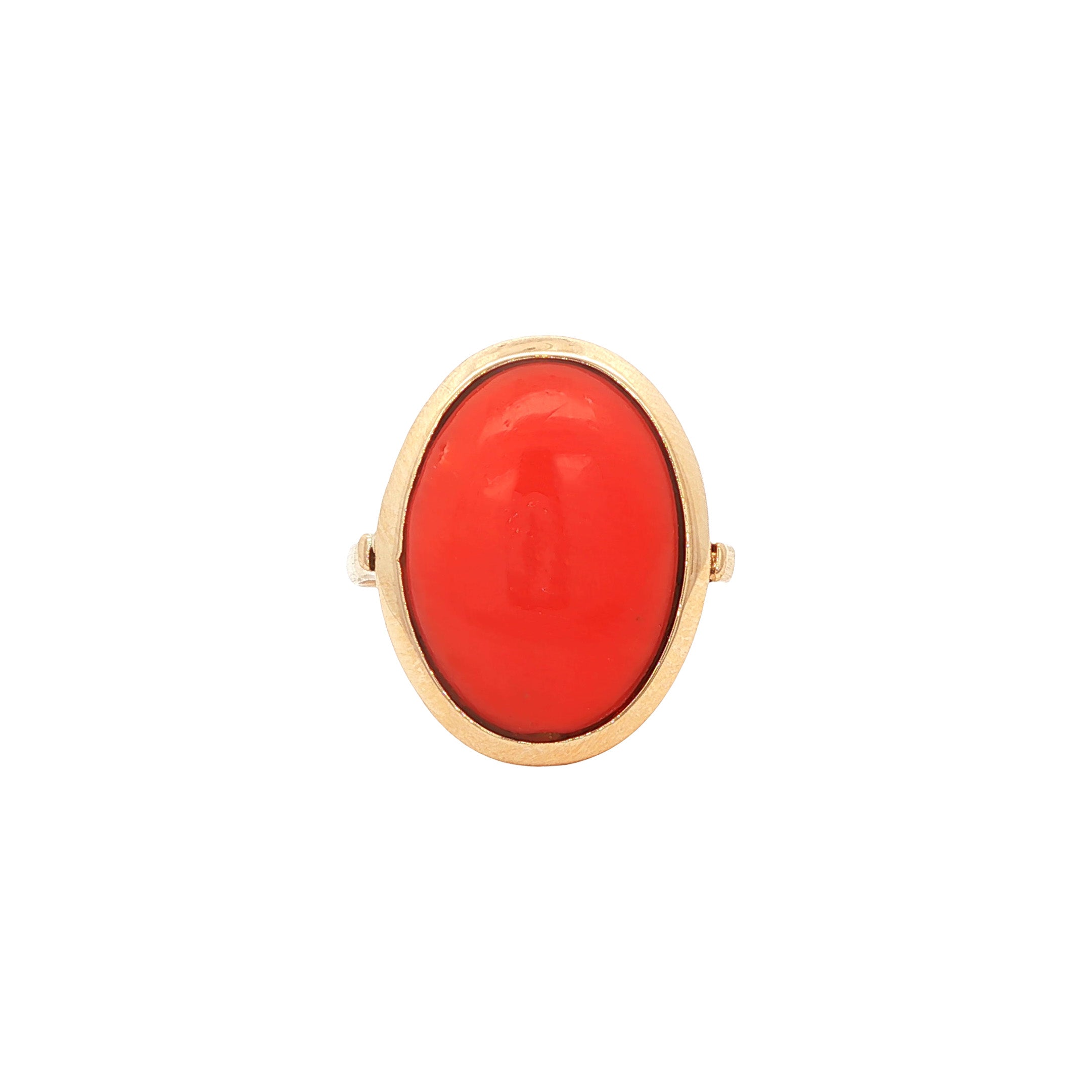Vintage gold ring with blood coral, 14 kt