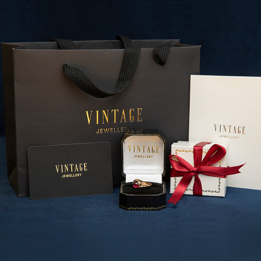 Gouden vintage ring met emaille 18 kt