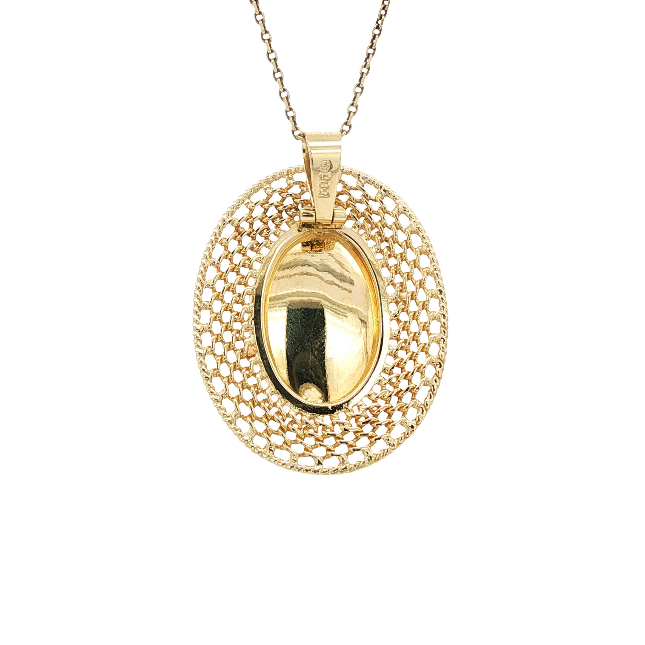 14 kt gold medallion pendant with engraving