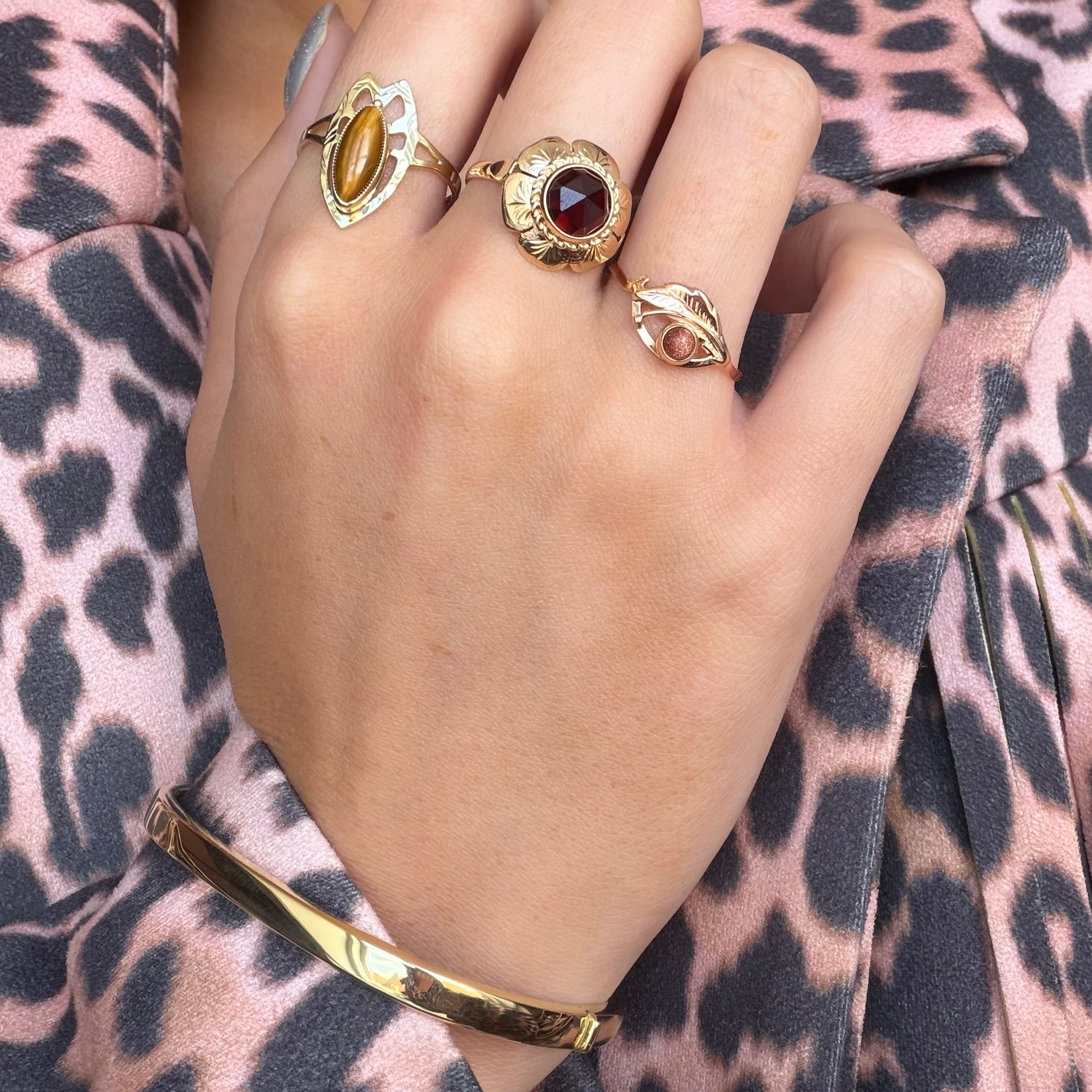 14 kt rose-gold vintage ring with goldstone