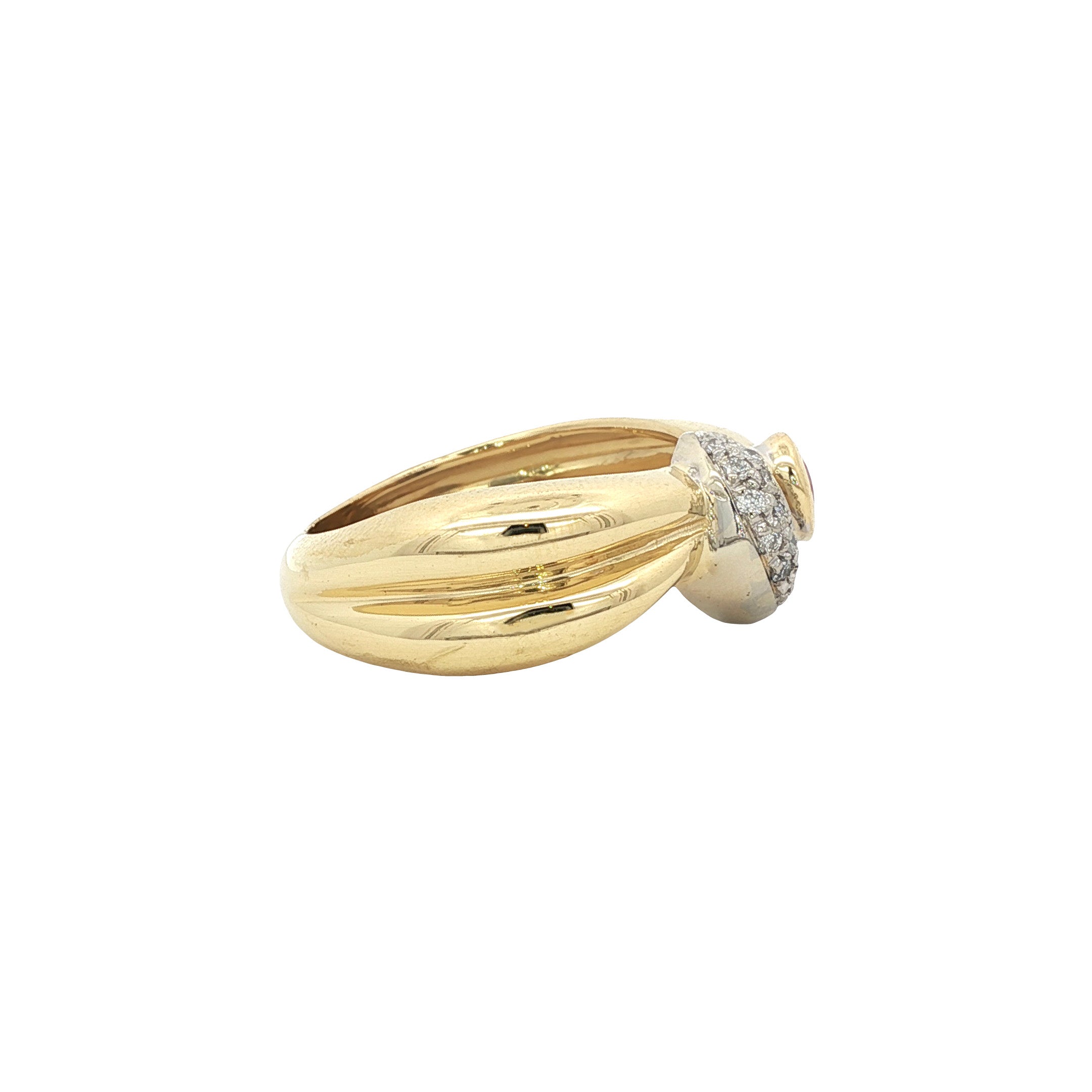 18 kt gold ring with ruby and diamond