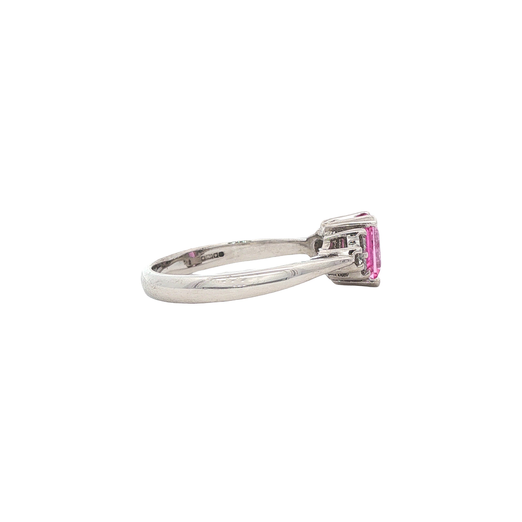 Vintage 18 kt white gold ring with sapphire and diamond