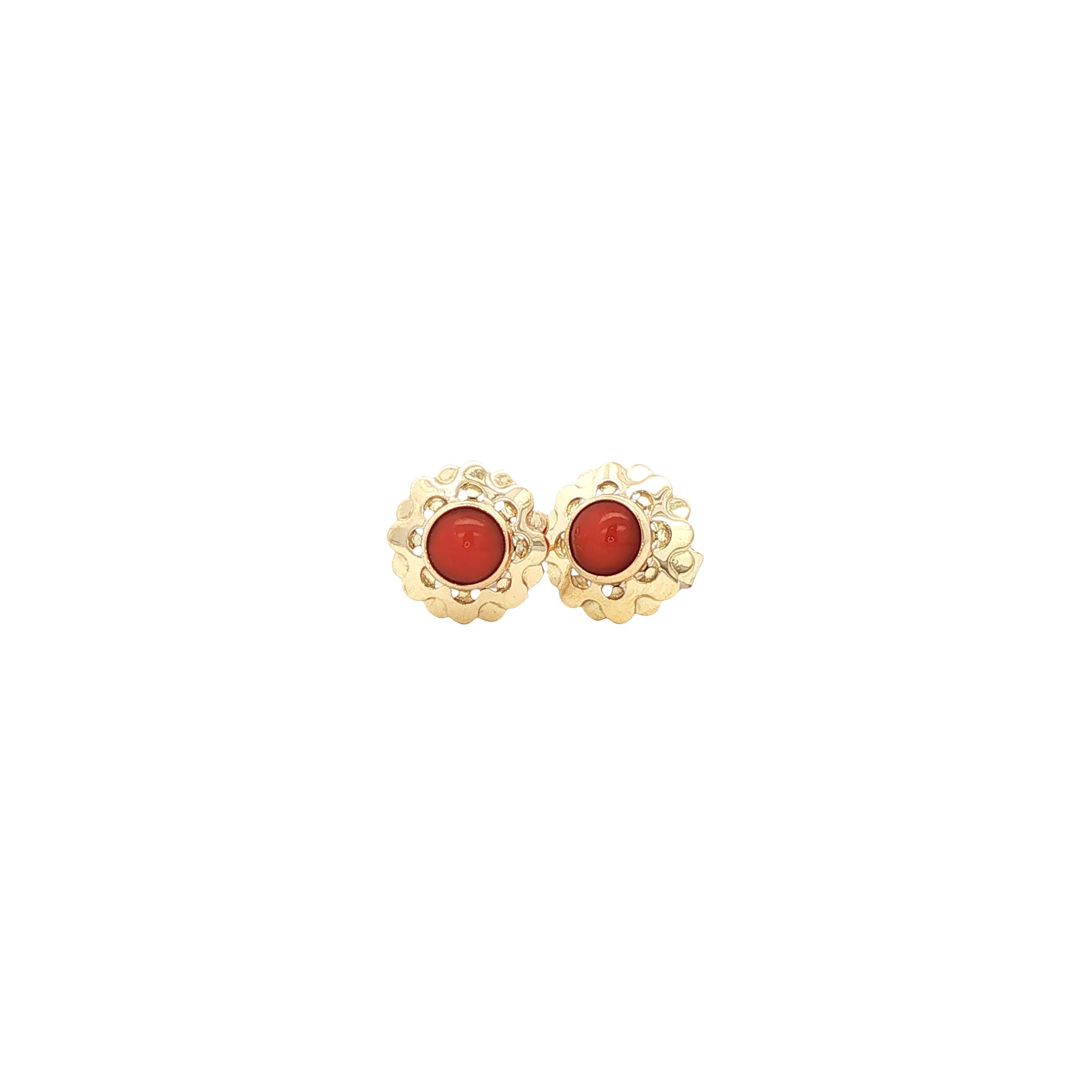 Gouden vintage oorstekers met bloedkoraal 14 kt