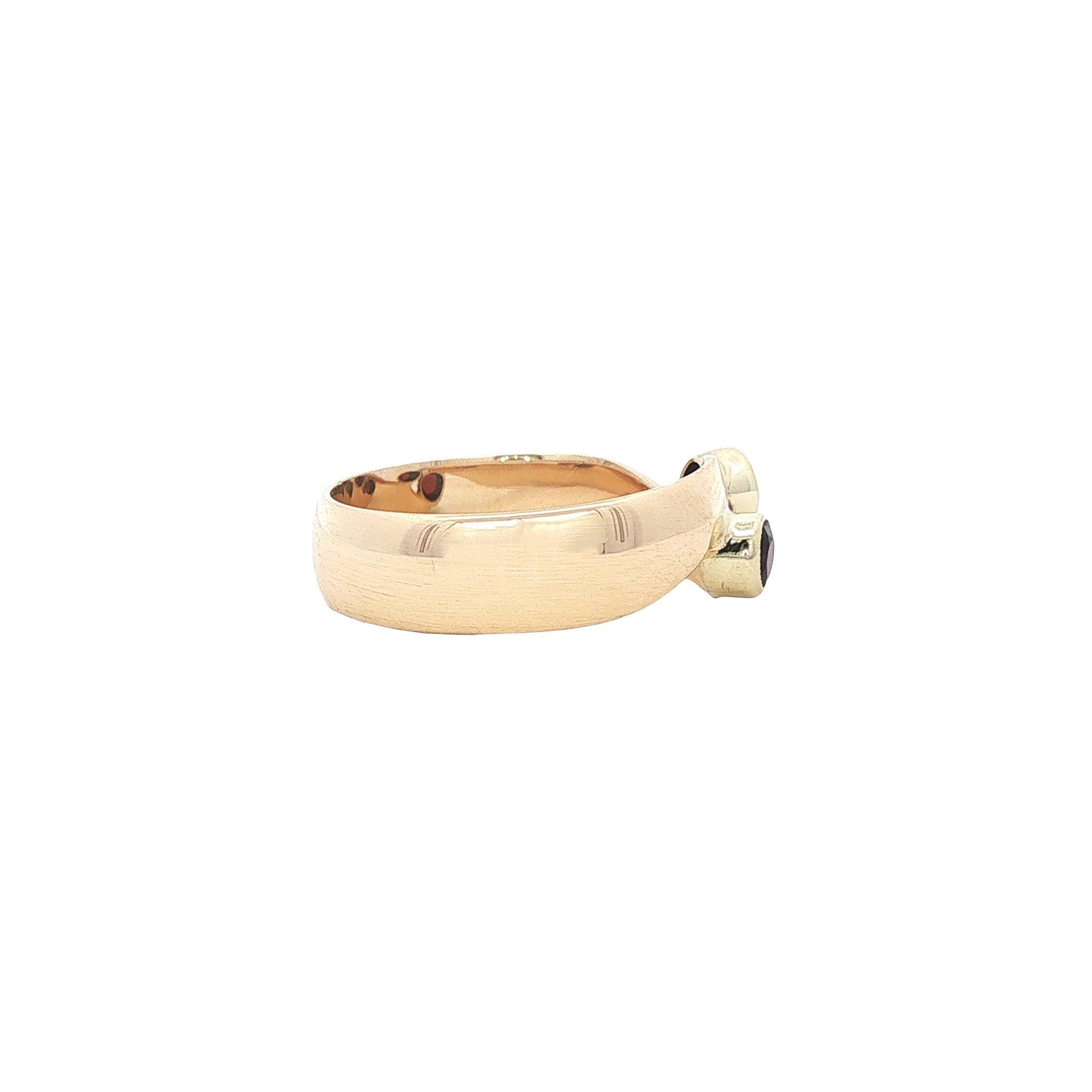 Gouden vintage ring met granaat 14 kt