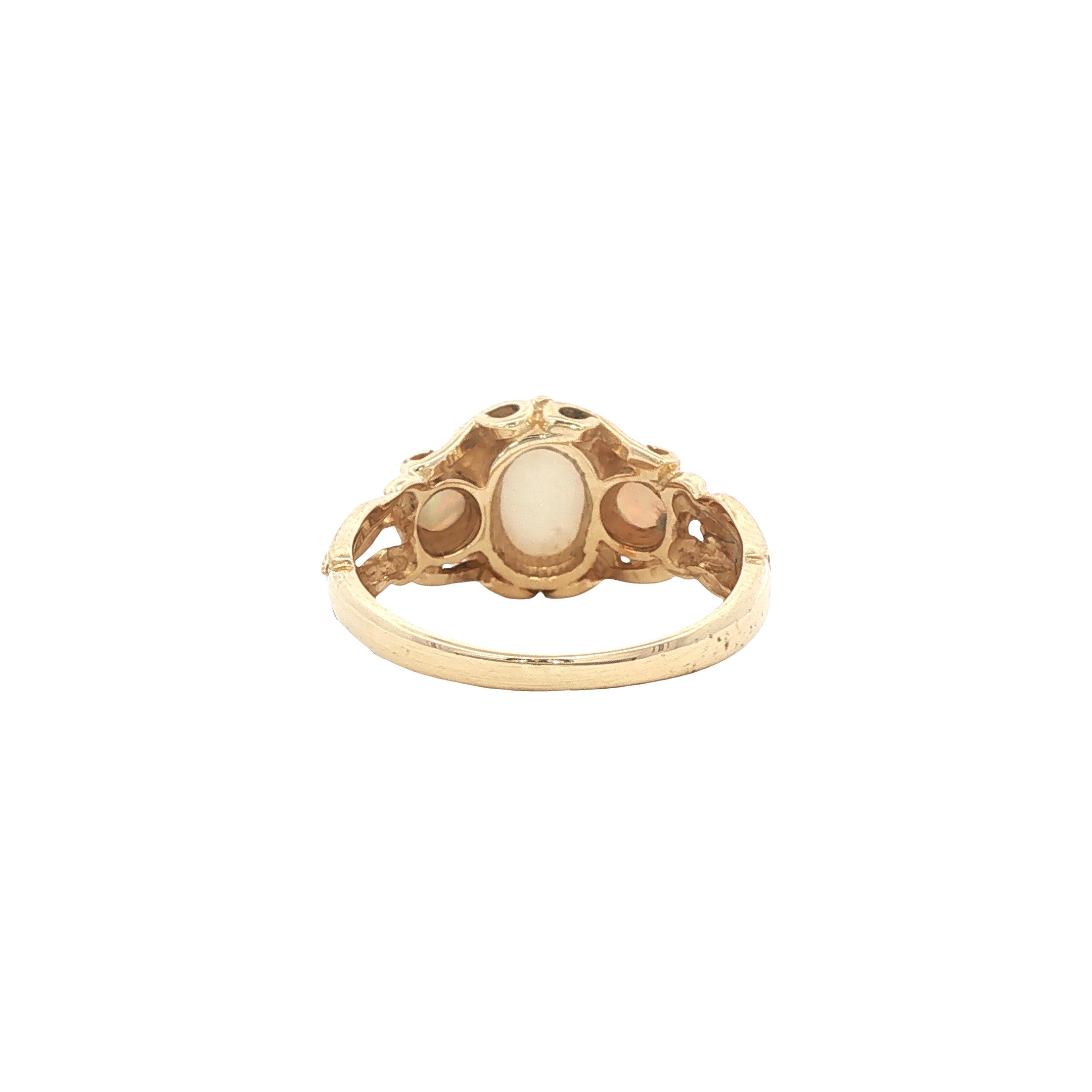Vintage trilogie ring met opaal 9 kt