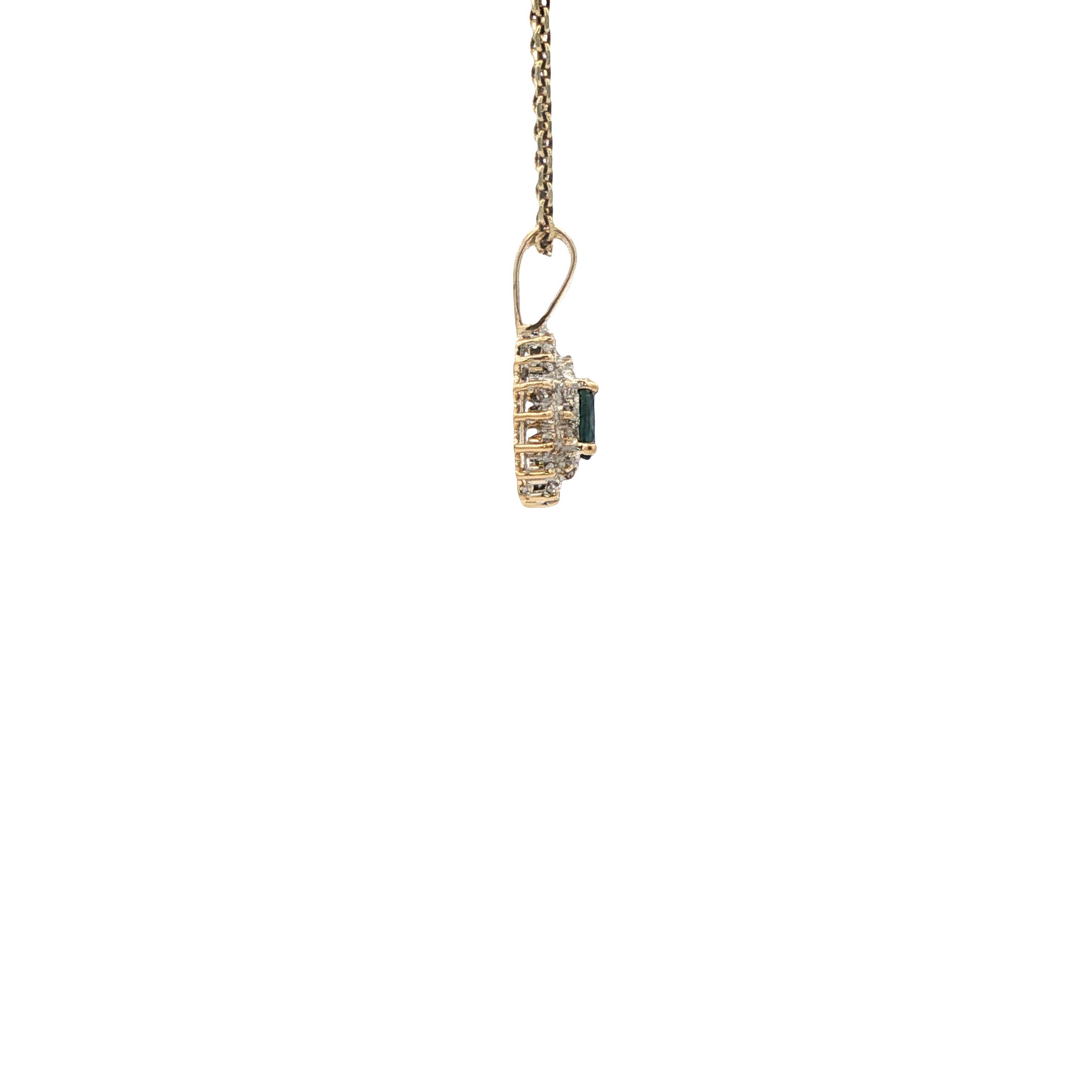 14 kt gold pendant with sapphire and diamond