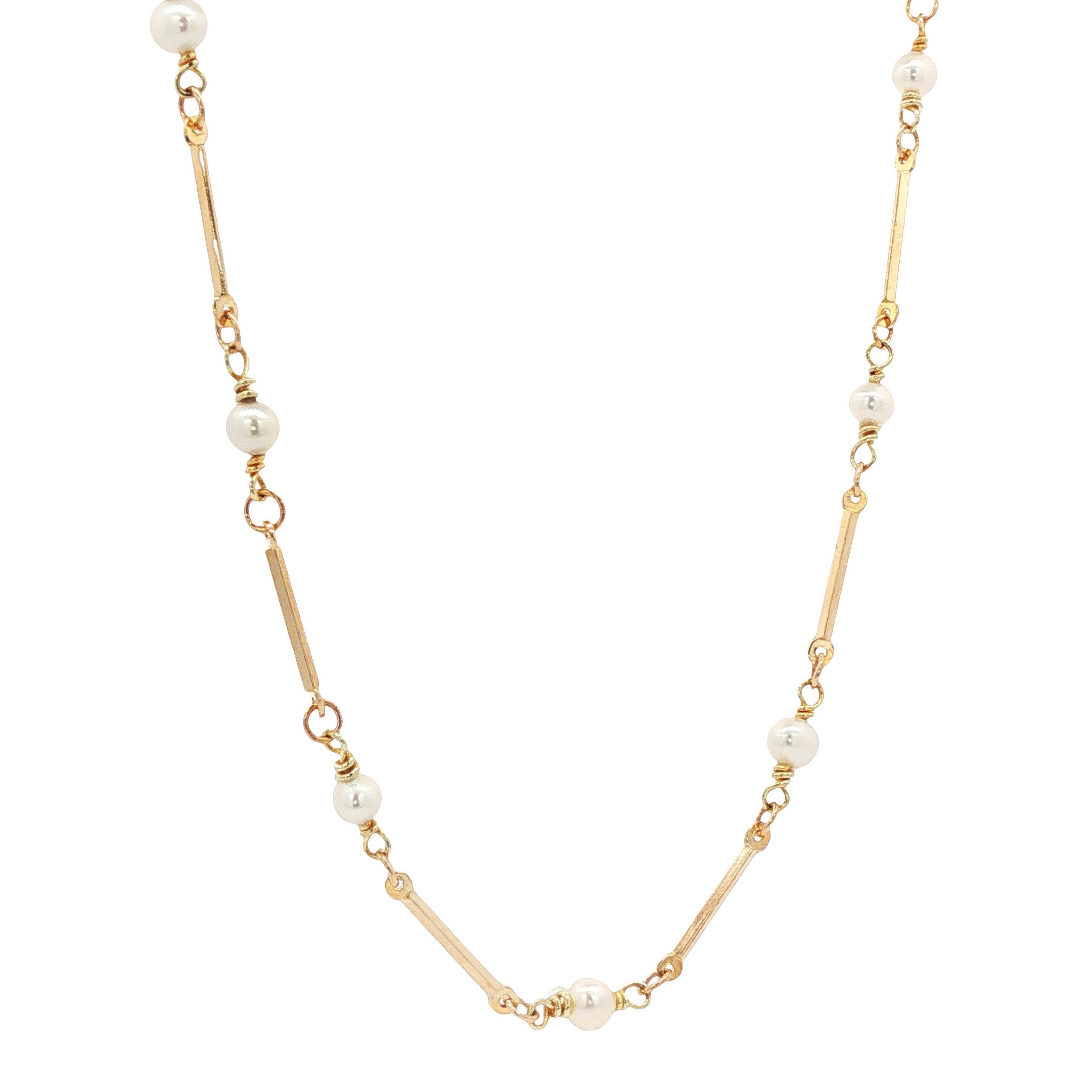 14 kt vintage gold necklace with a pearl