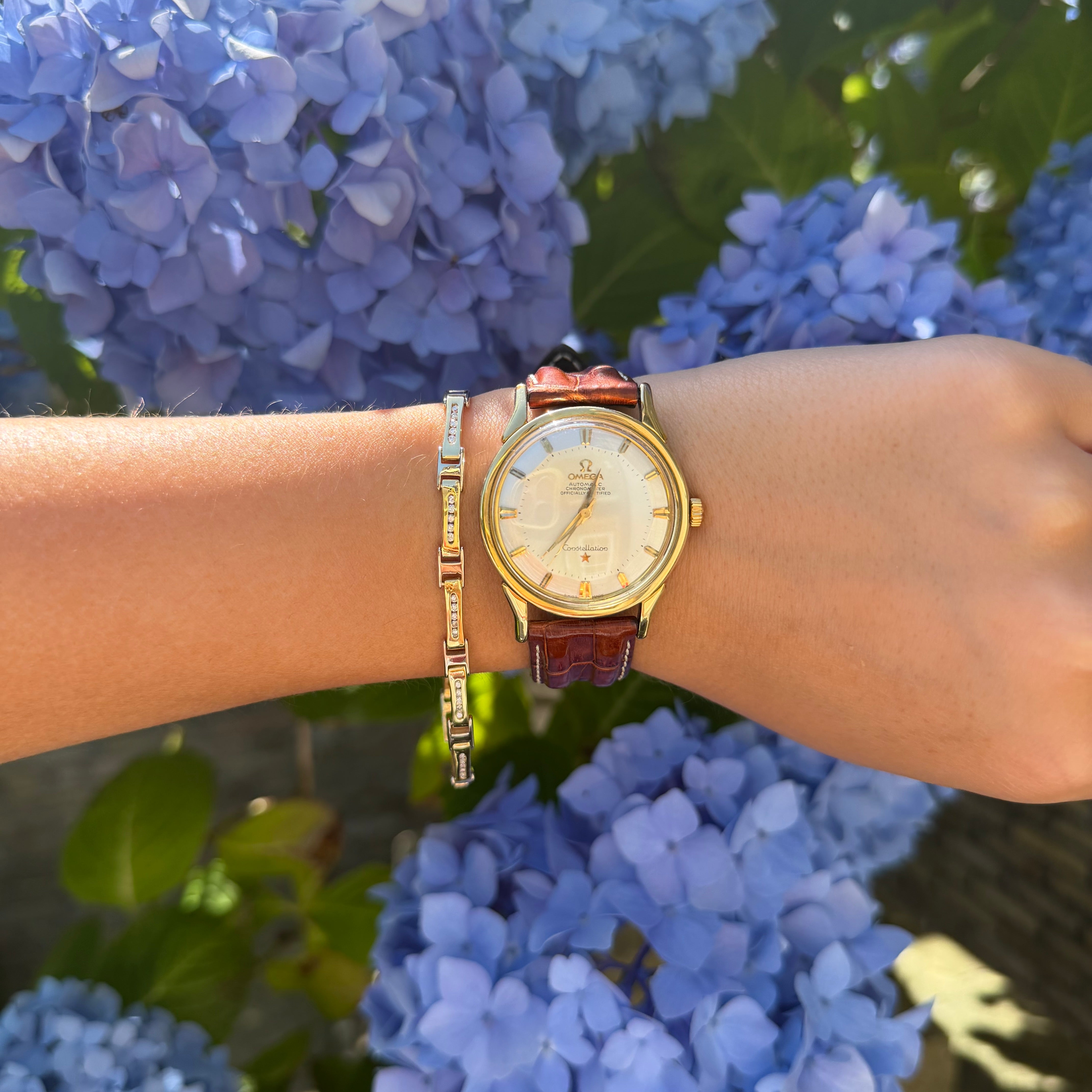 Vintage Omega Constellation 18 kt watch