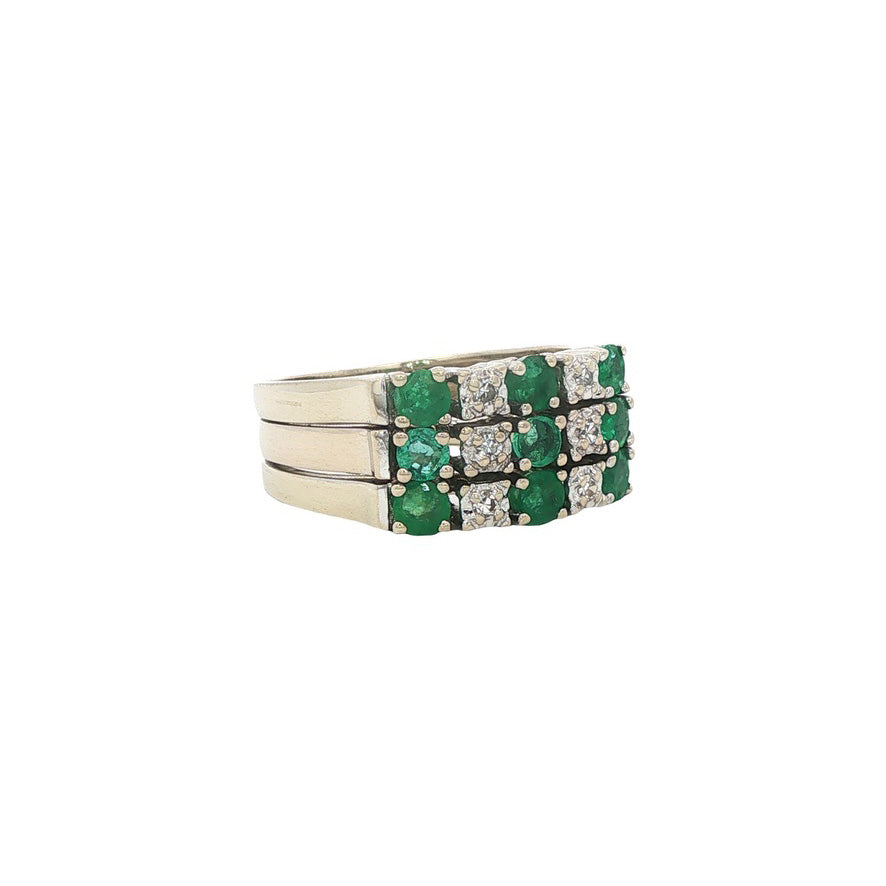 Vintage 14 kt white gold ring with emerald and diamond