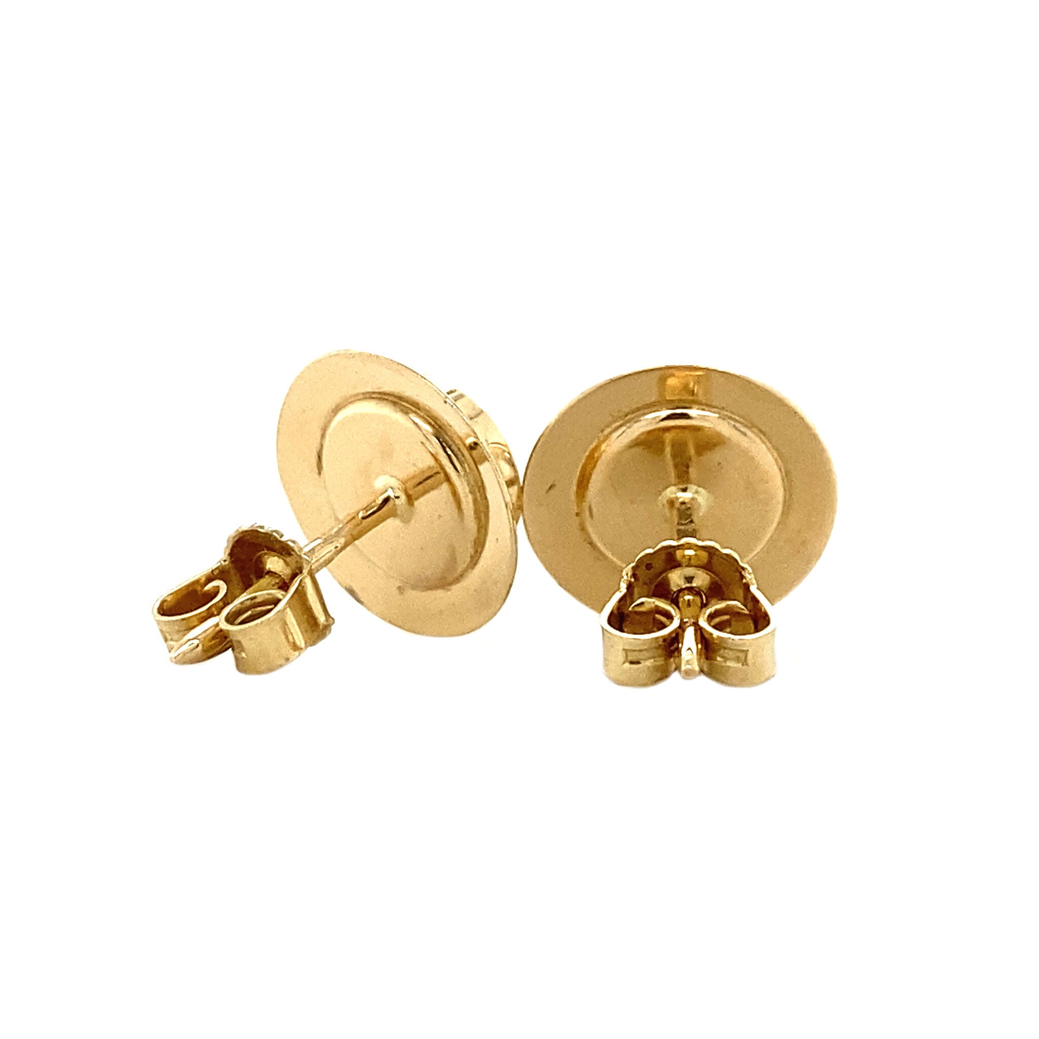 Gold stud earrings with carnelian, 14 kt
