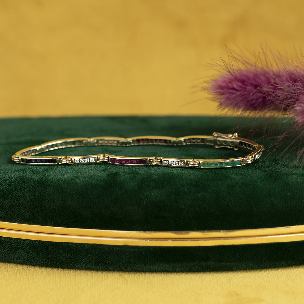 Vintage gold bracelet with sapphire, emerald, ruby and zirconia, 18 cm, 14 kt
