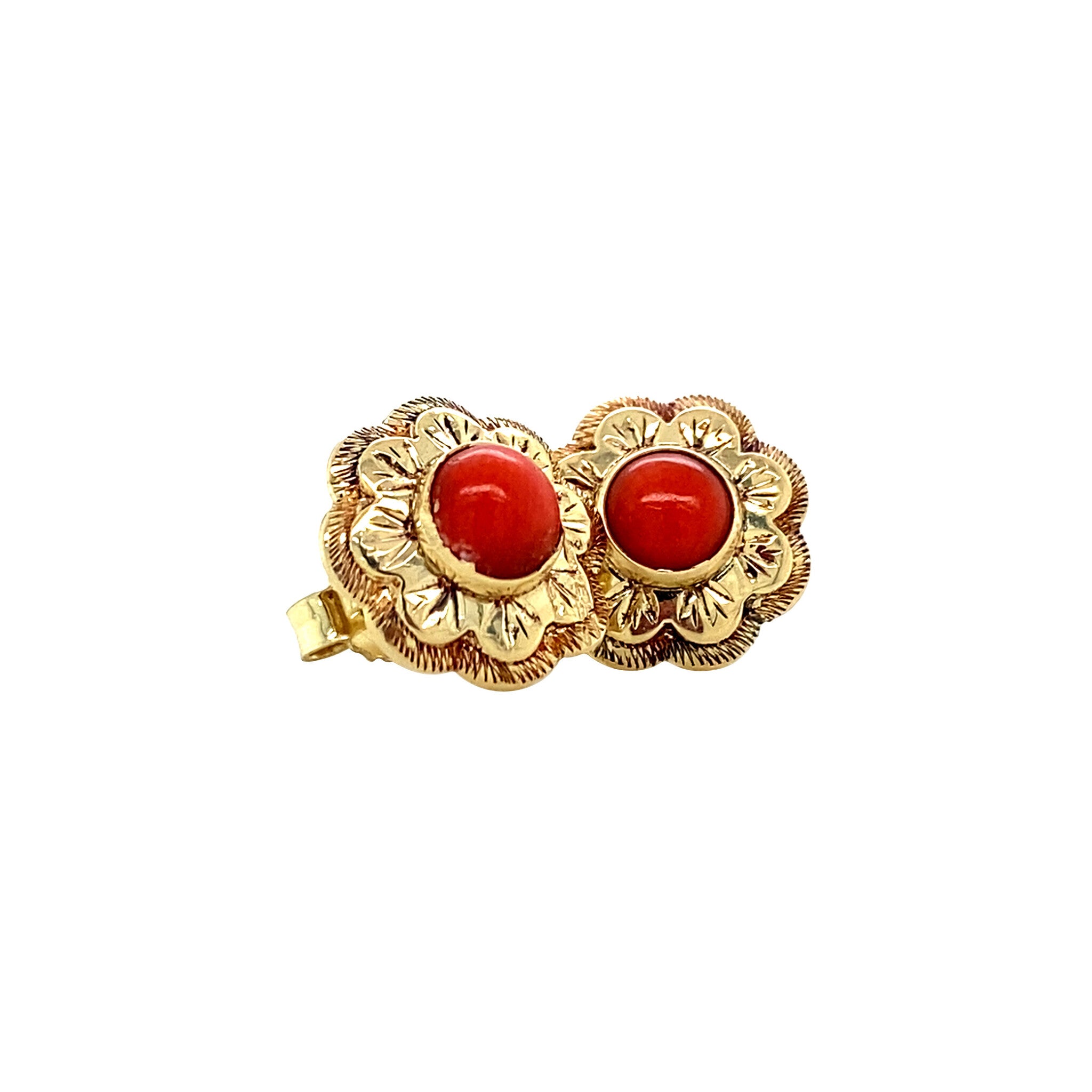 Gold stud earrings with blood coral, 14 kt