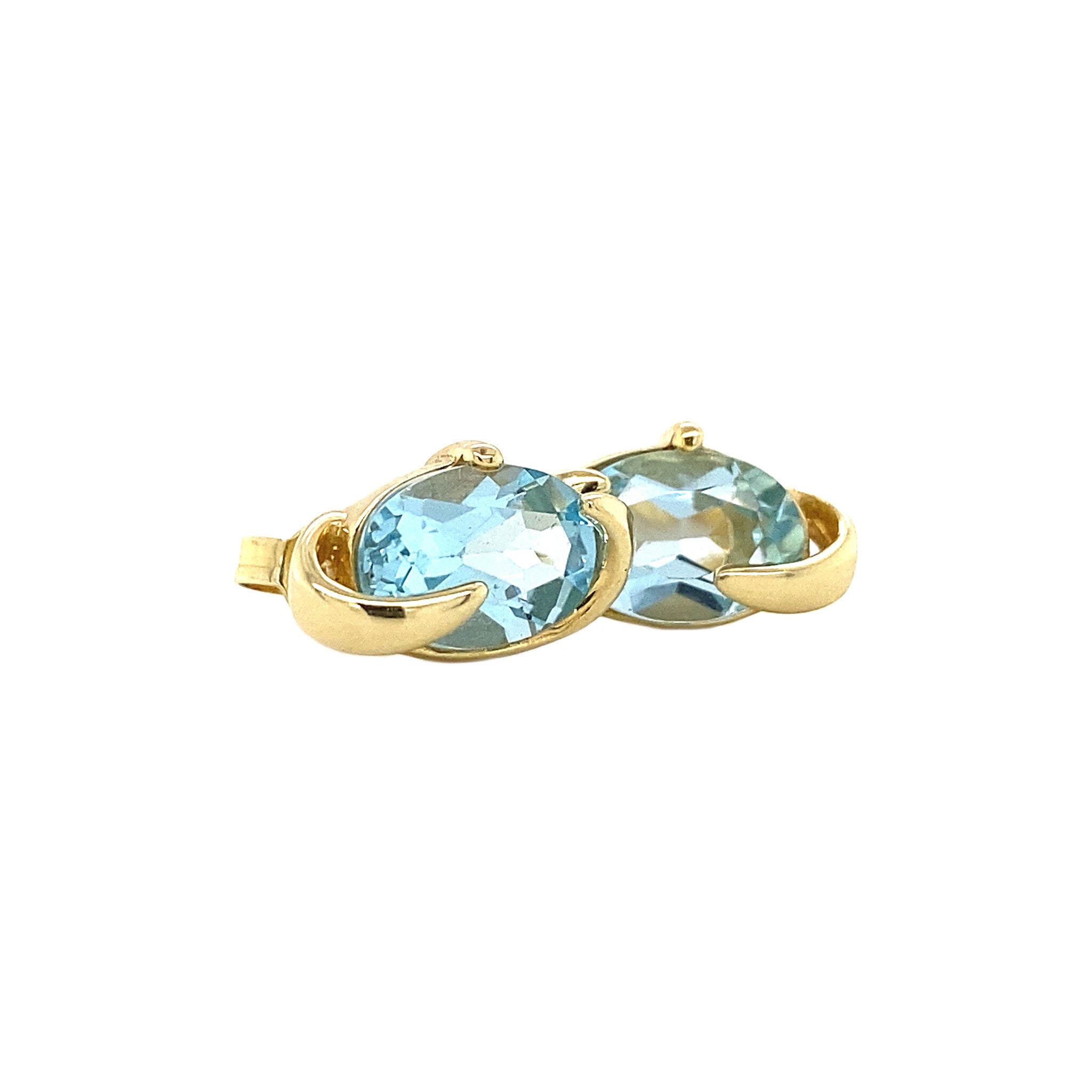 14 kt gold stud earrings with spinel