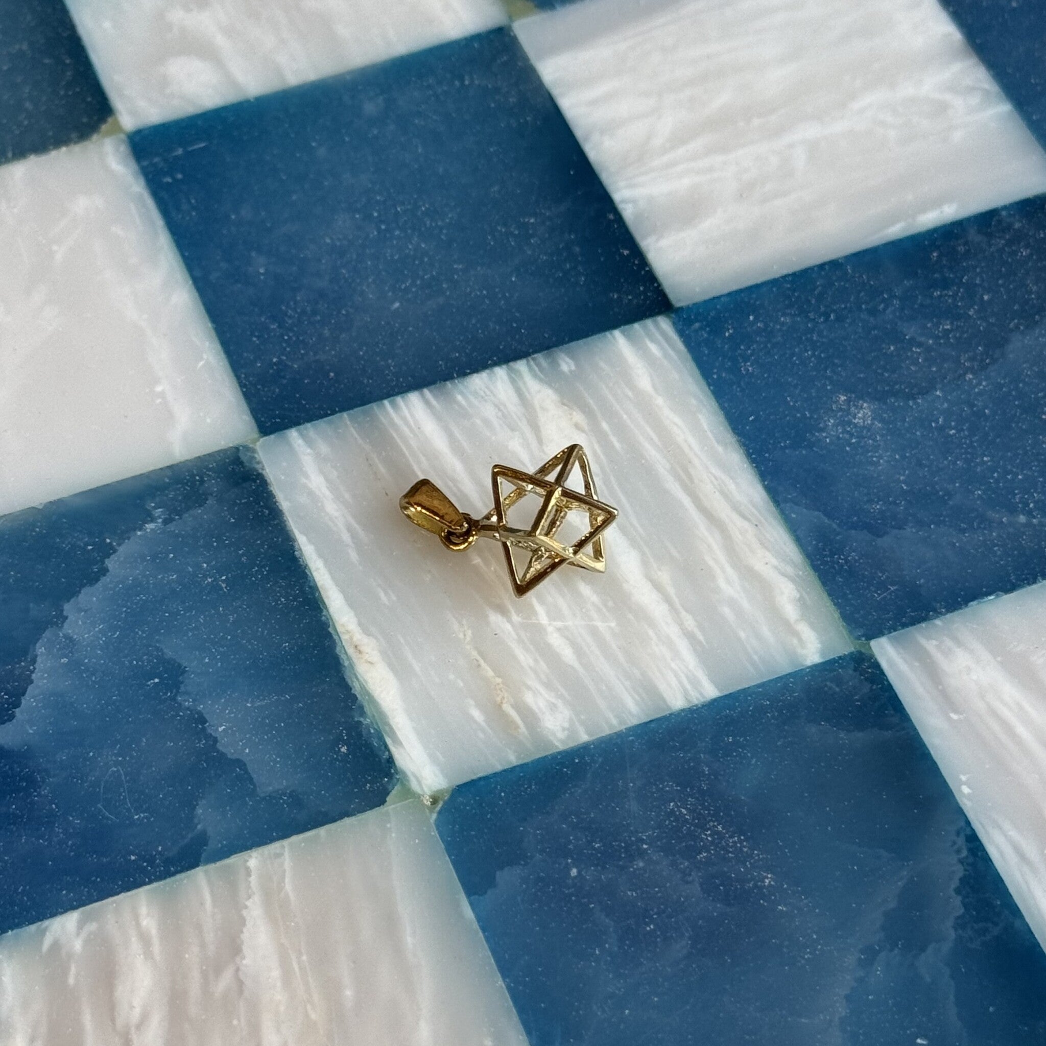 Gold vintage Merkaba pendant 14 kt