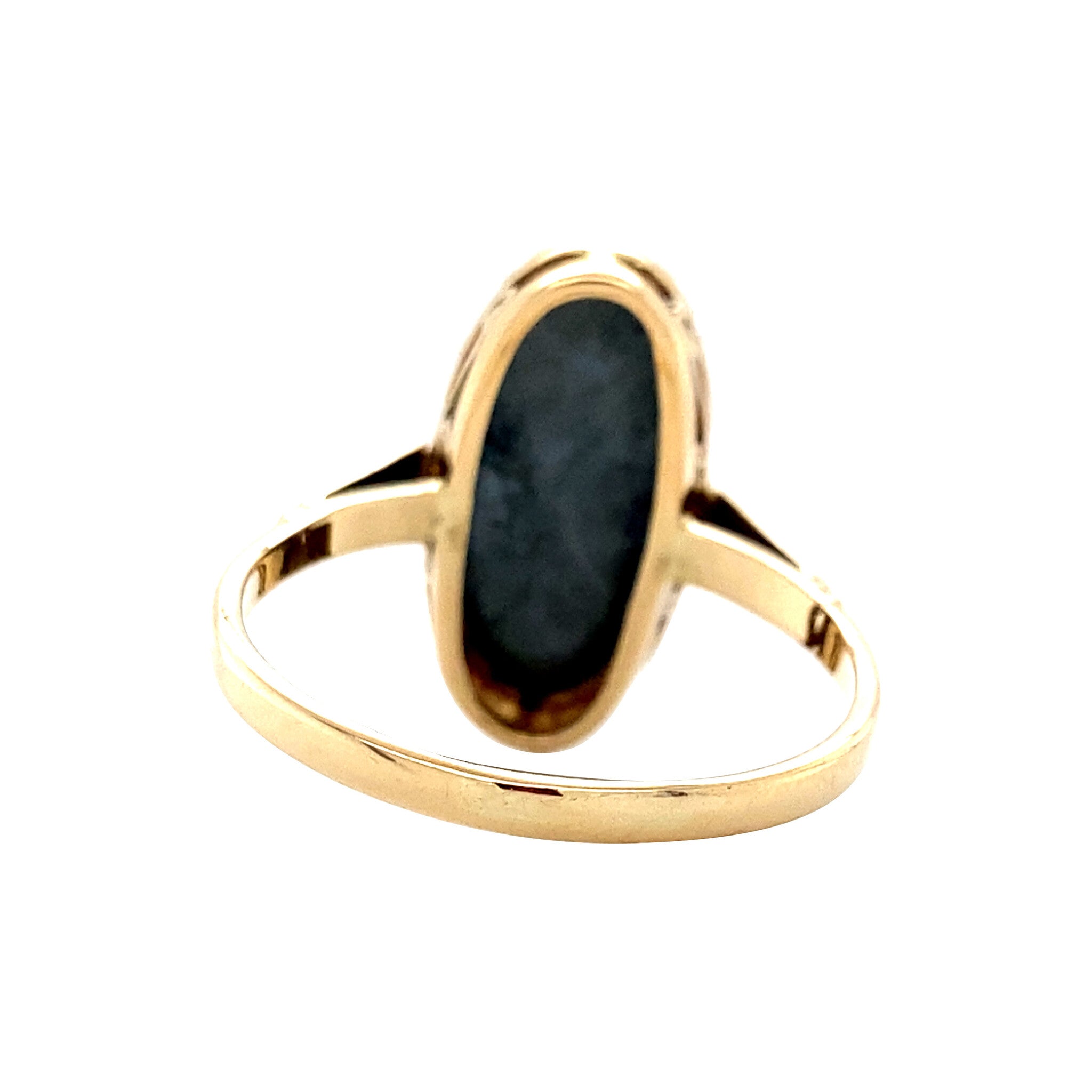 Gold vintage ring with hematite 14 kt