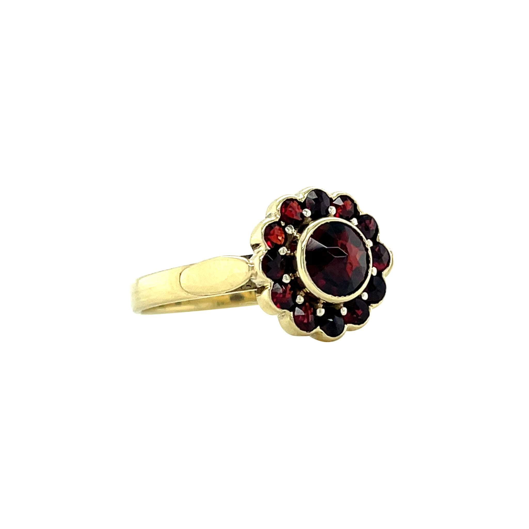Vintage gold entourage ring with glass garnet, 14 kt