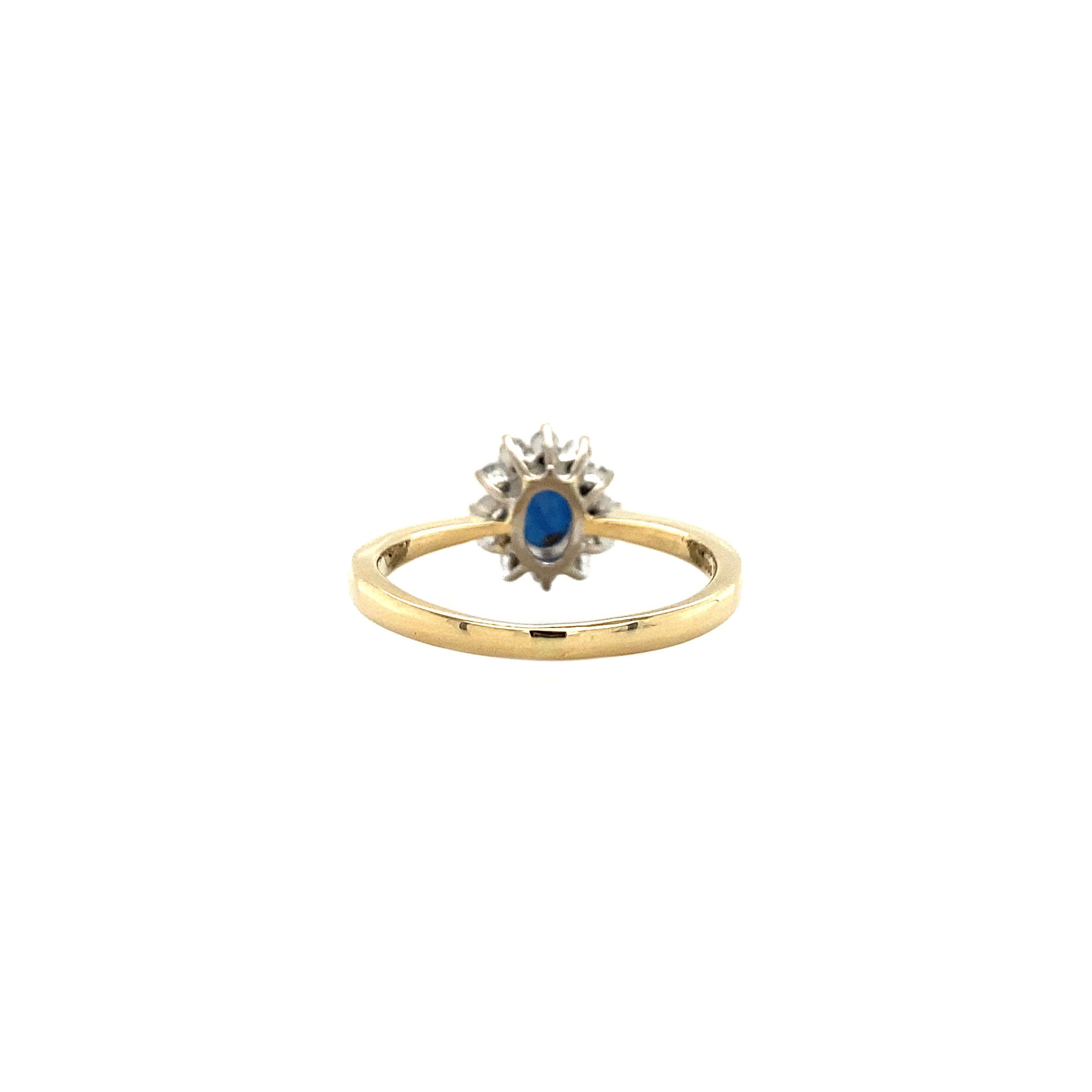 Bicolour gold entourage ring with sapphire and diamond 14 krt