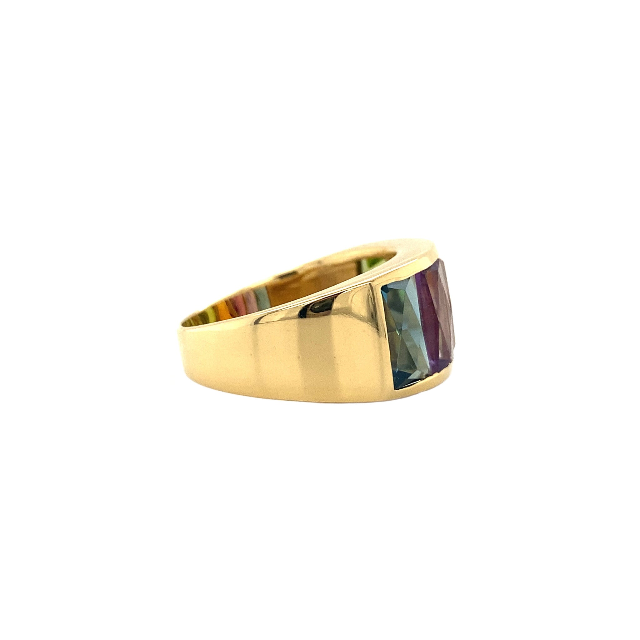 18 kt gold ring with colored sapphires