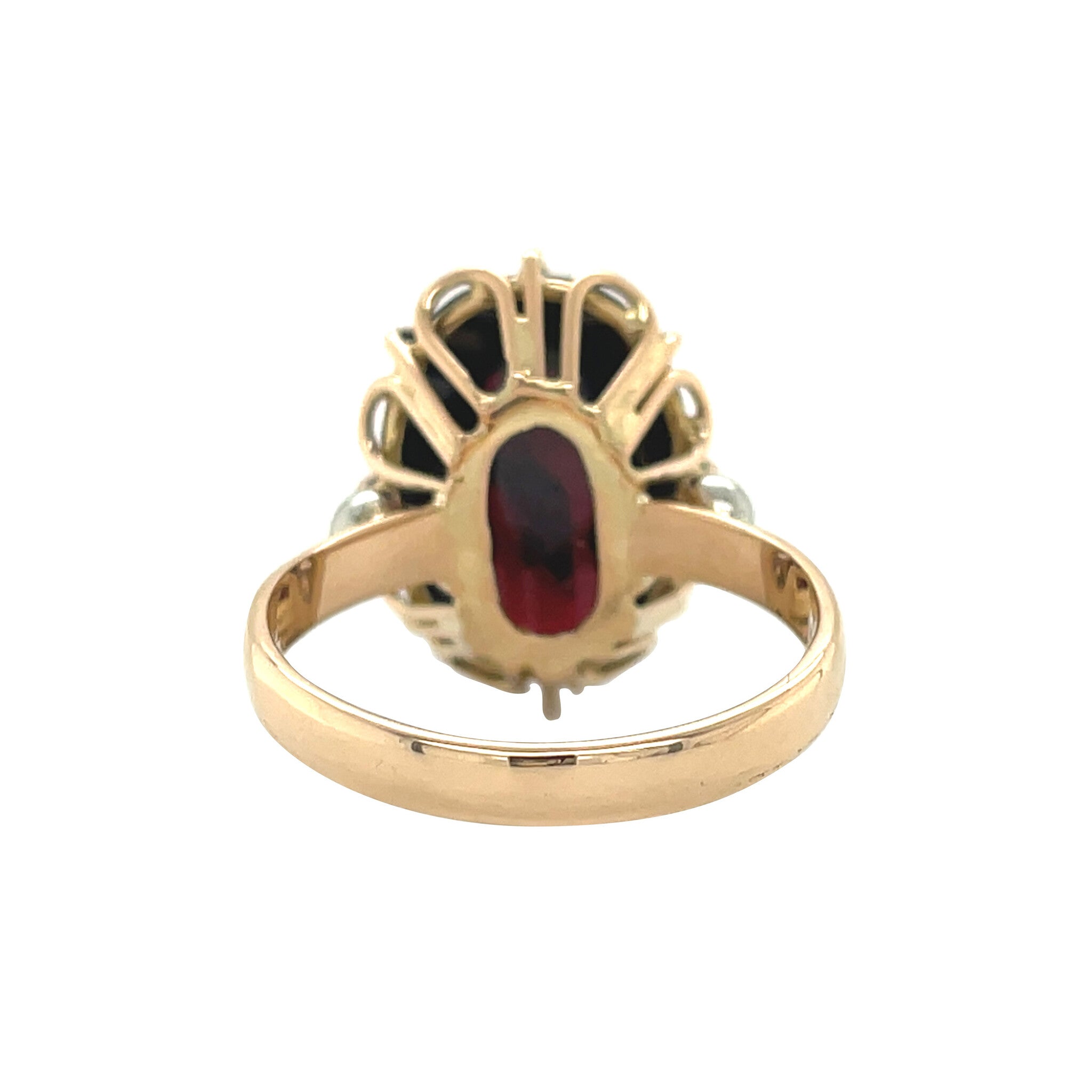 Vintage 18 kt gold ring with garnet