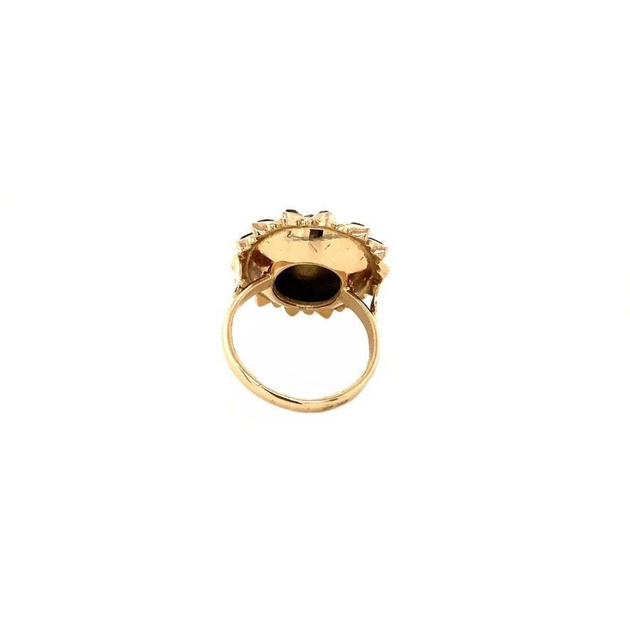 Rose gold entourage ring with garnet 14 krt