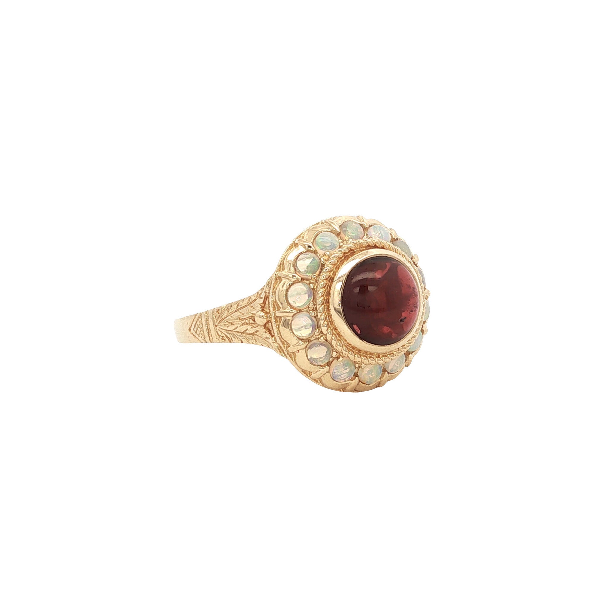 14 kt gold ring with garnet and opal
