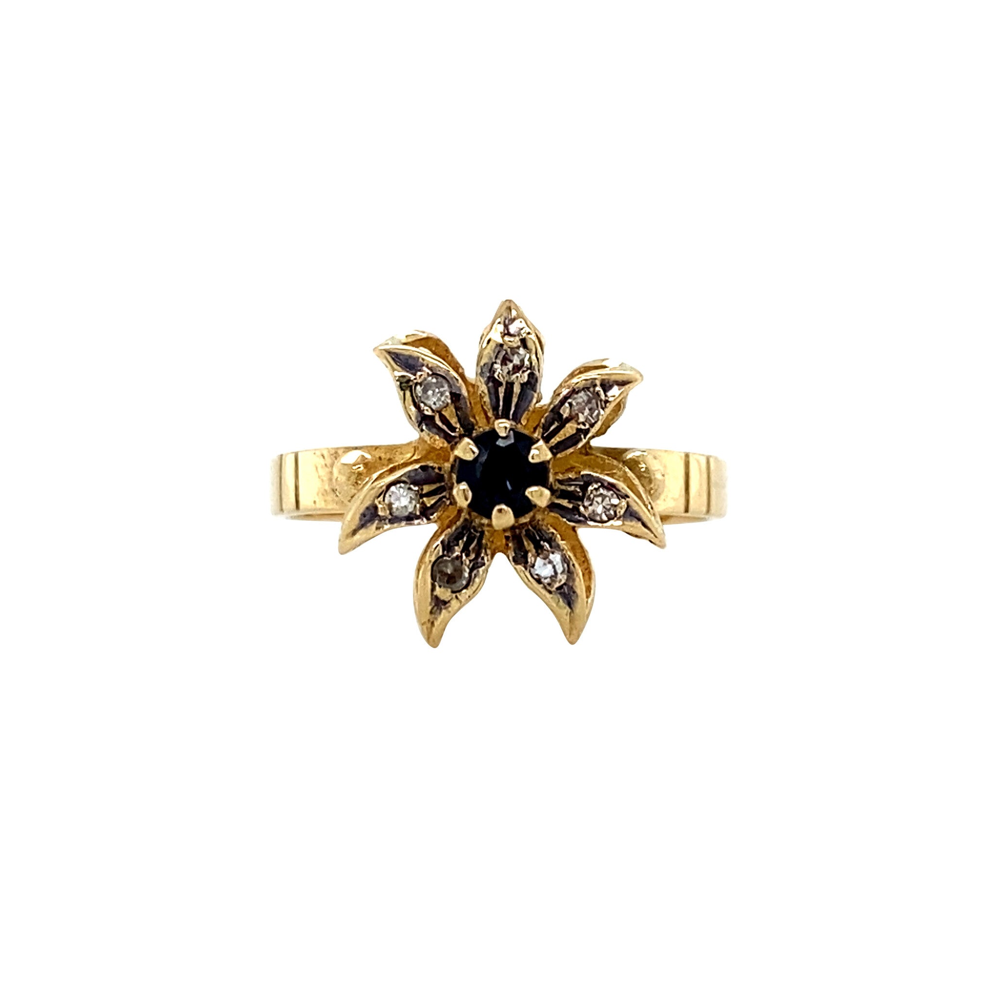 14 kt gold vintage entourage ring with sapphire and diamond