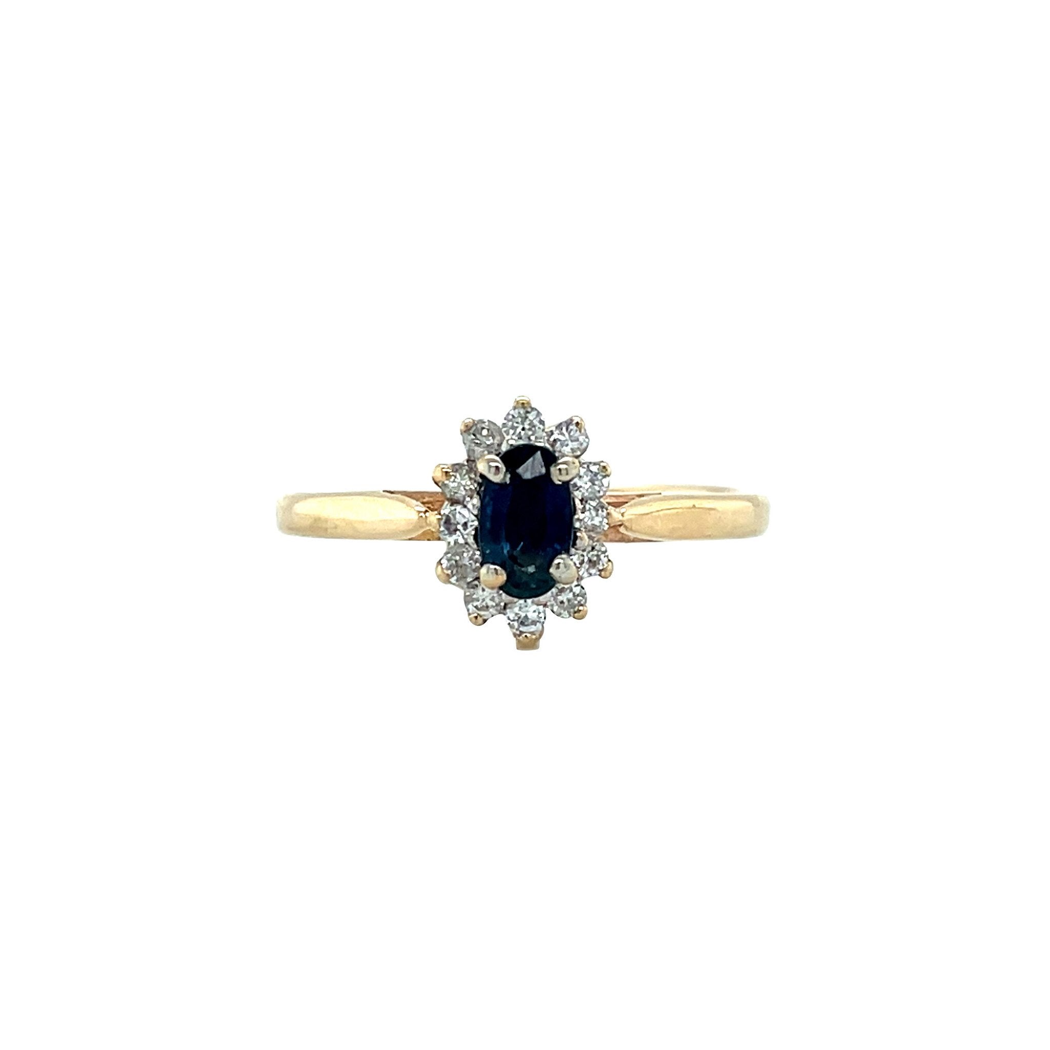 Vintage 14 kt gold cluster ring with sapphire and diamond