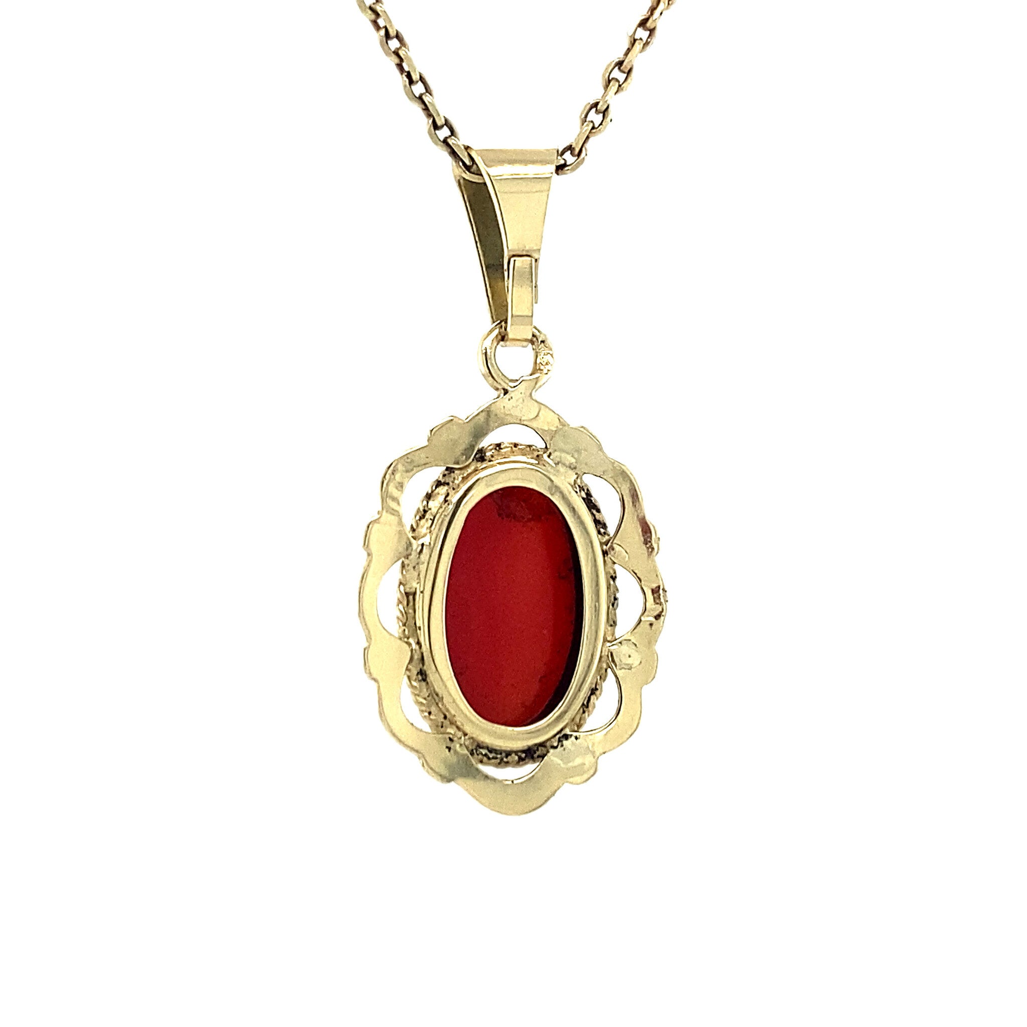 Gouden hanger met bloedkoraal 14 krt