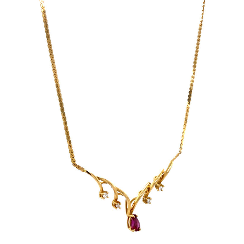 Golden vintage necklace with ruby and diamond 18 kt