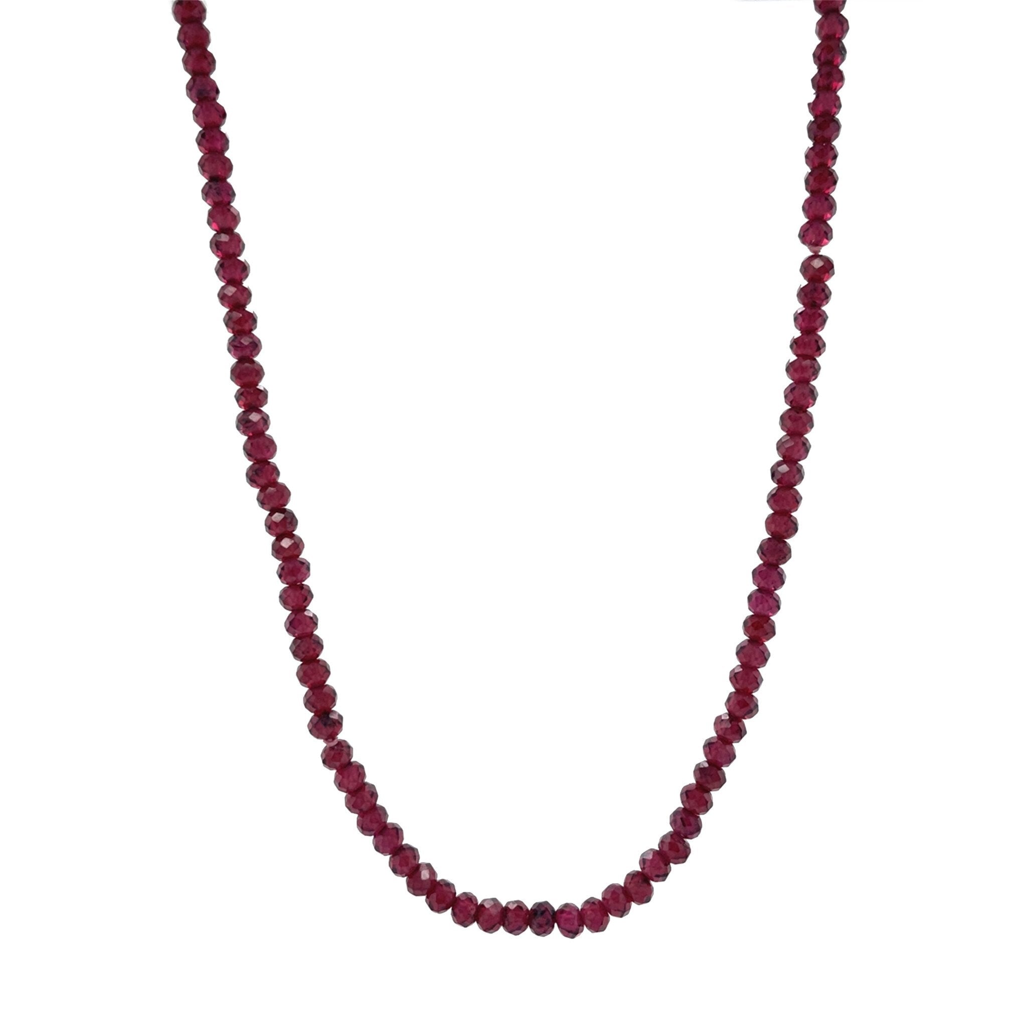 Vintage garnet necklace with 14 kt gold clasp