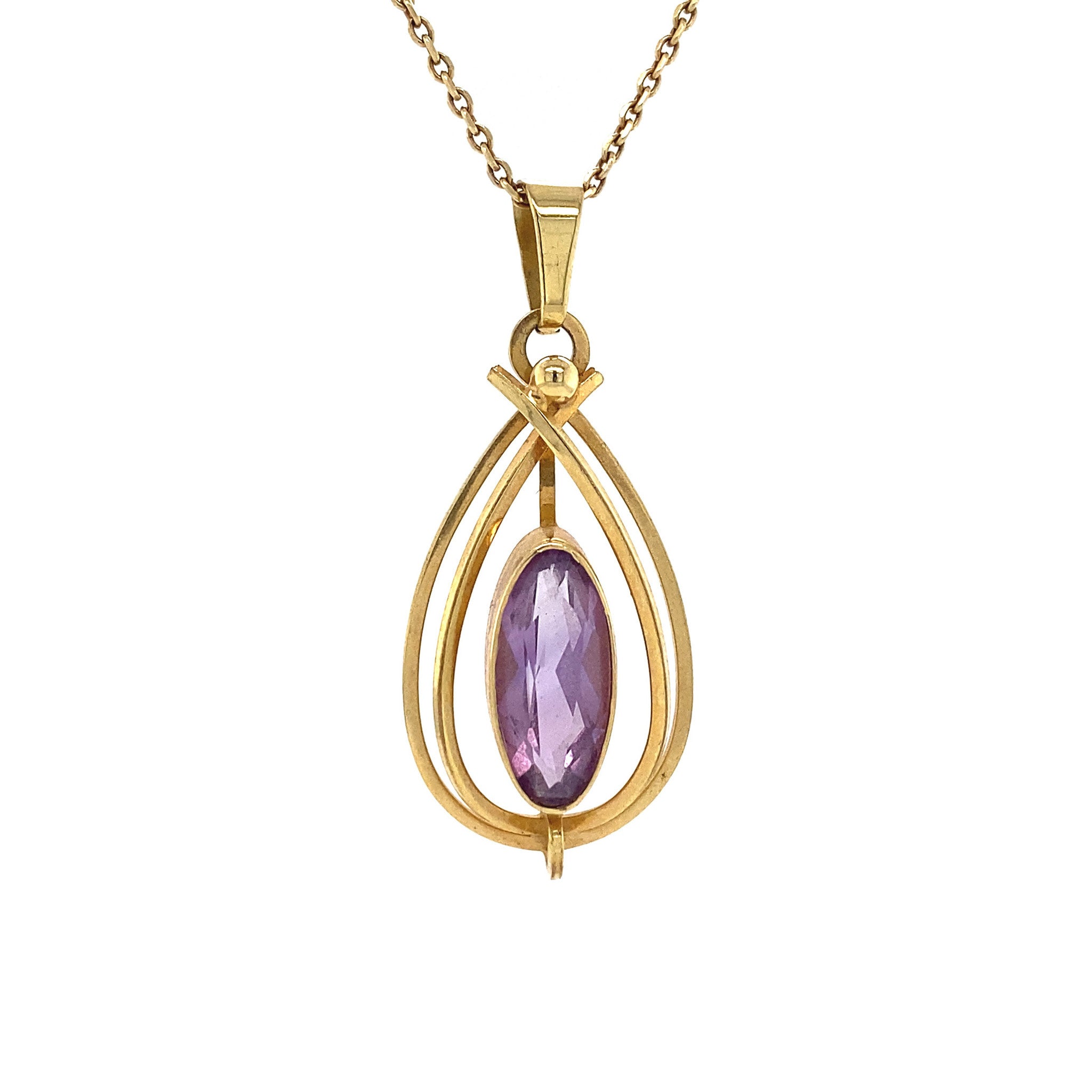 Pendant with amethyst, 8 kt