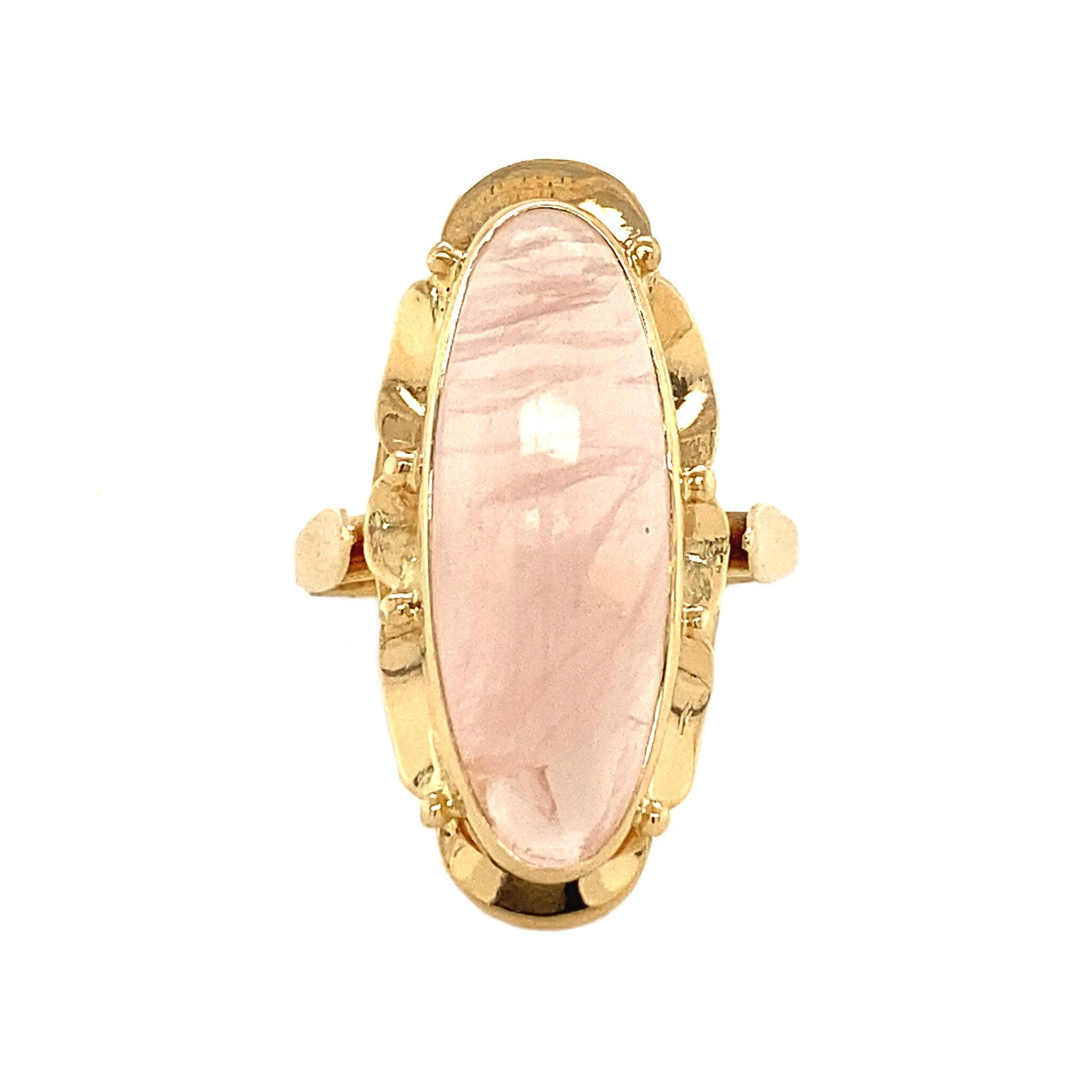 Gold ring with rose quartz 14 krt