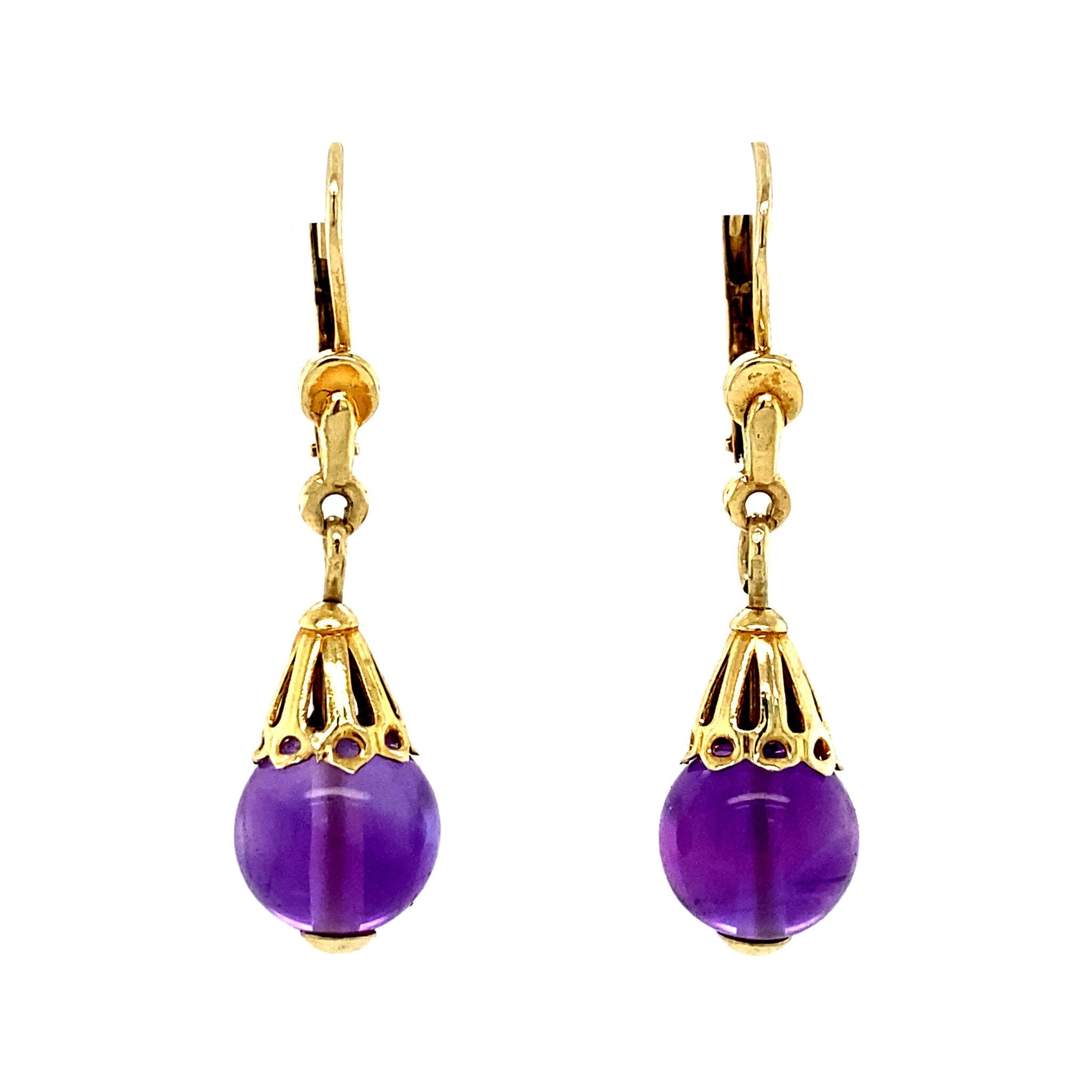 14 kt gold earrings with amethyst