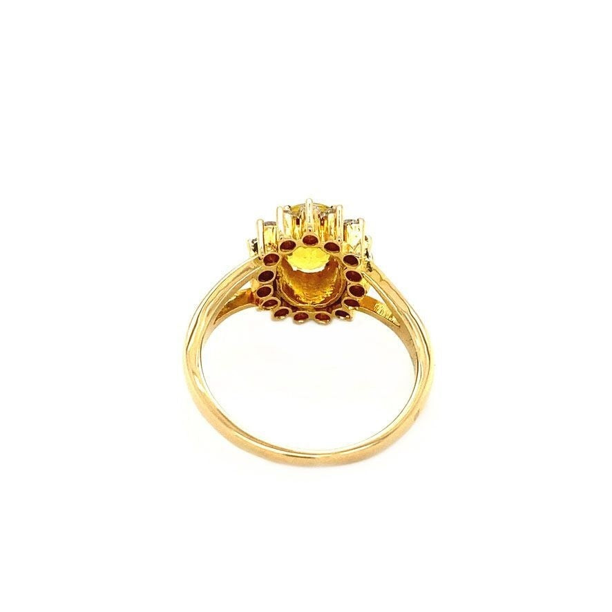 Gouden ring met gele saffier en diamant 18 krt