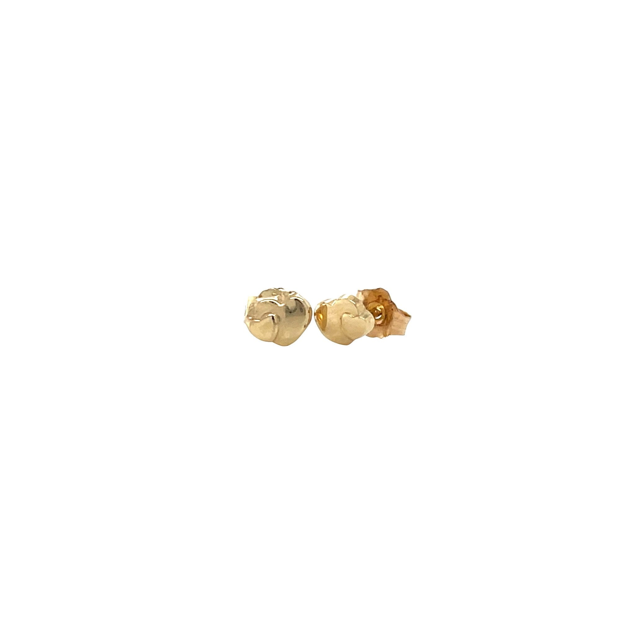 14 kt gold heart stud earrings