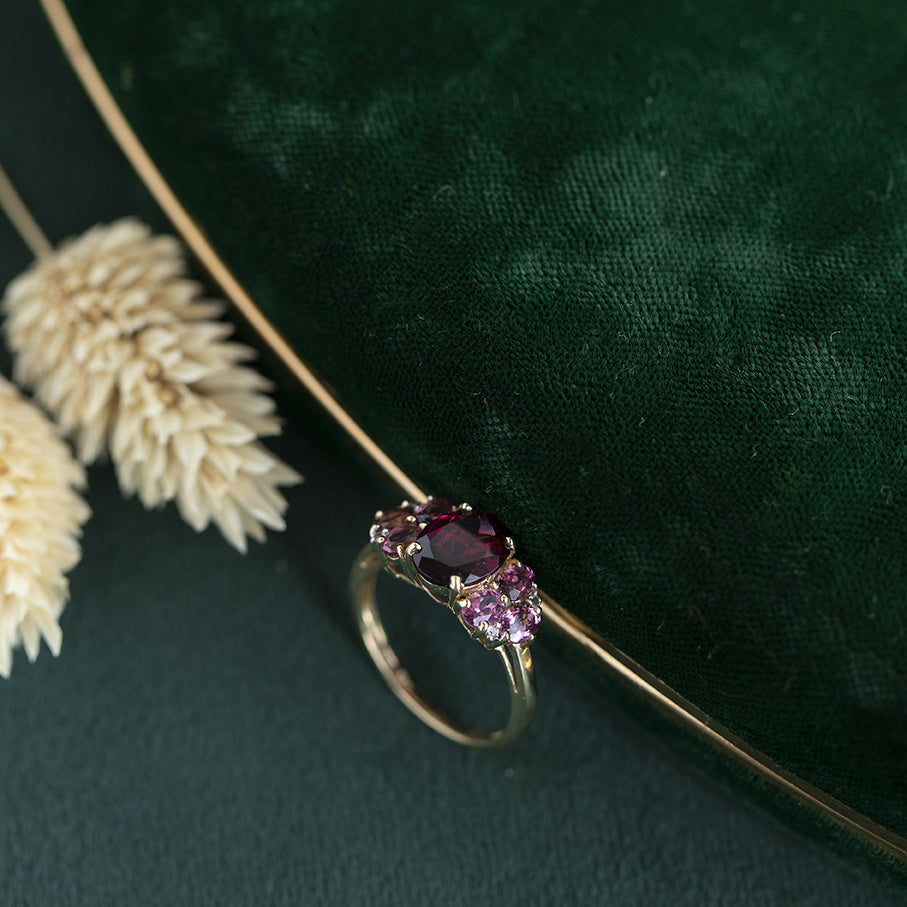 Ring met zirkonia en 9 krt