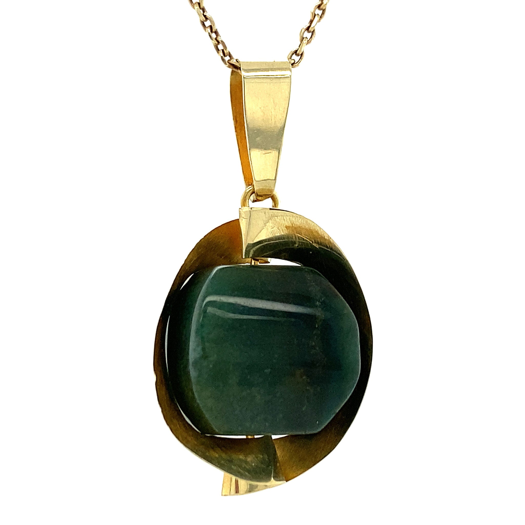 Gouden hanger met jade 14 krt