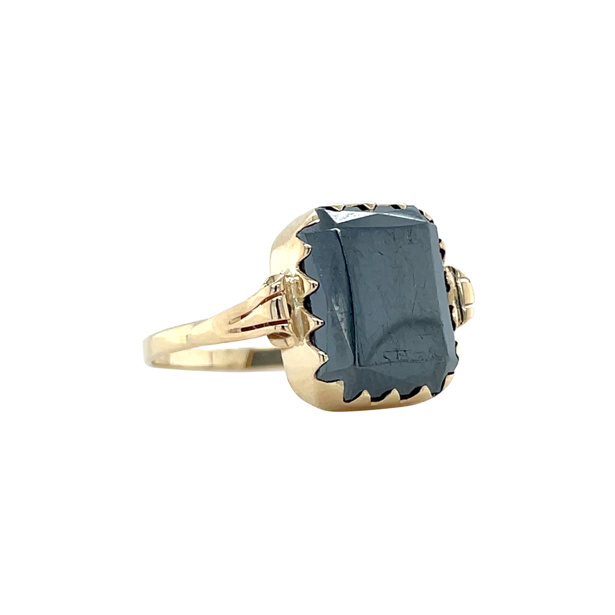 Gouden vintage ring met hematiet 14 krt