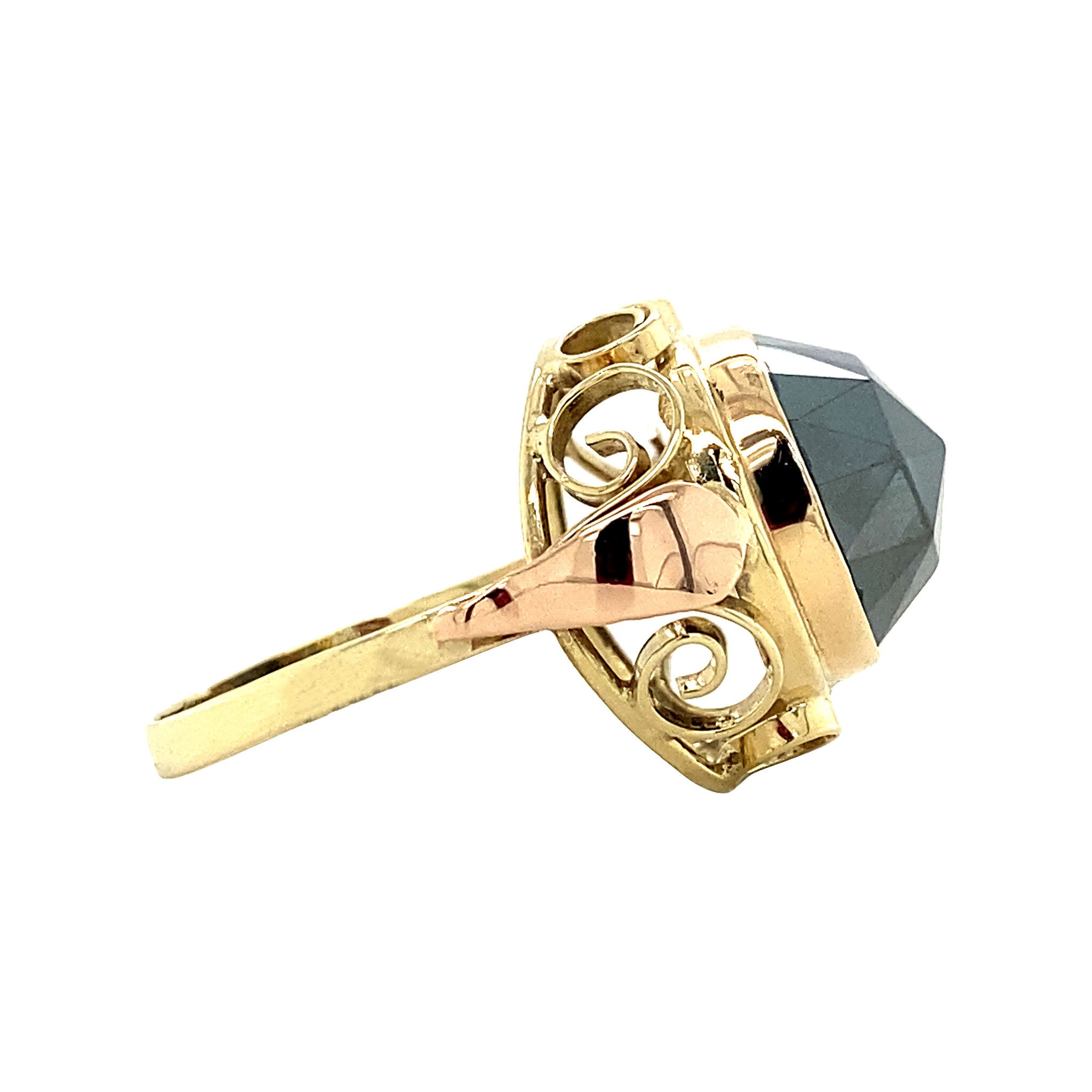 Gouden ring met hematiet 14 krt