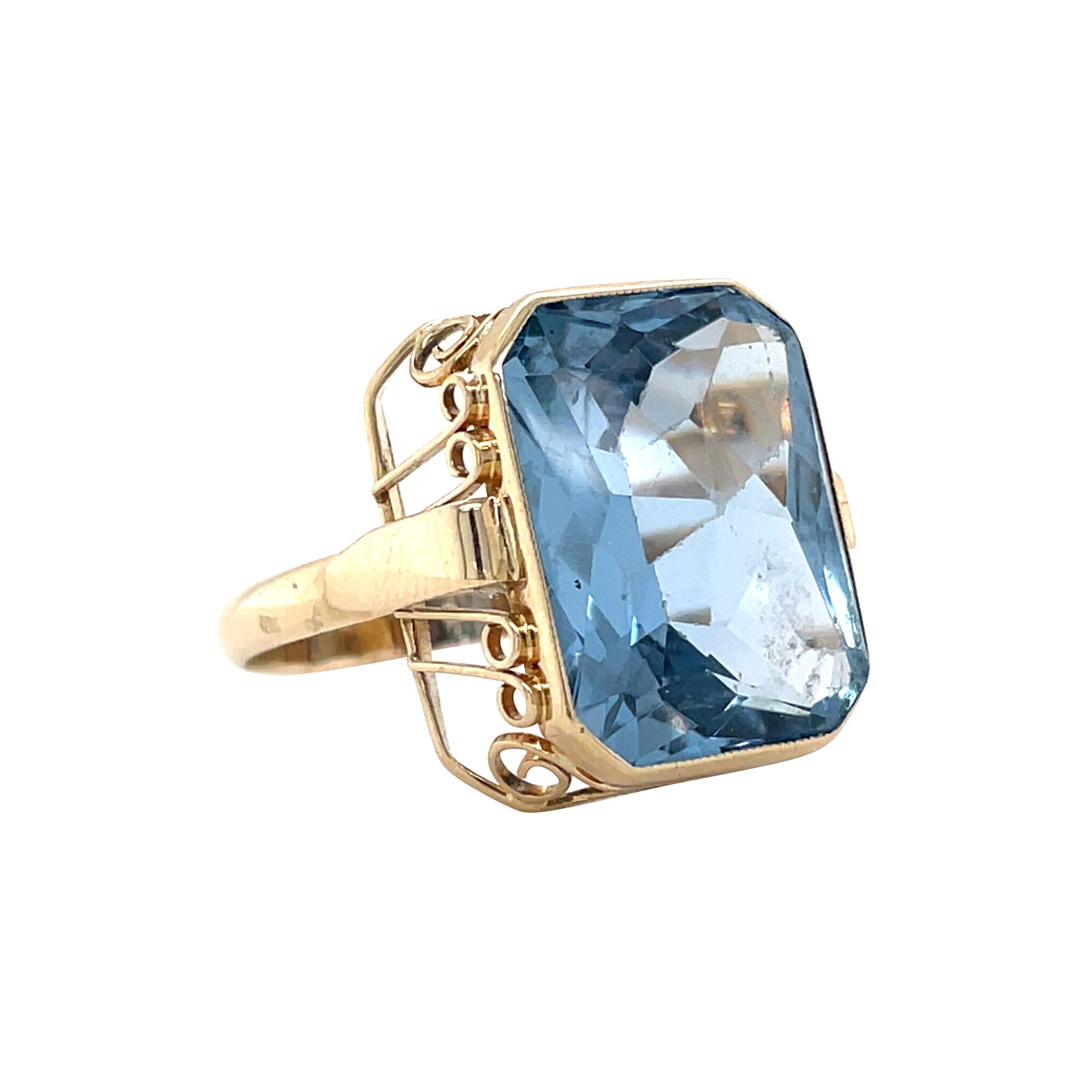 Gouden vintage ring met spinel 14 kt