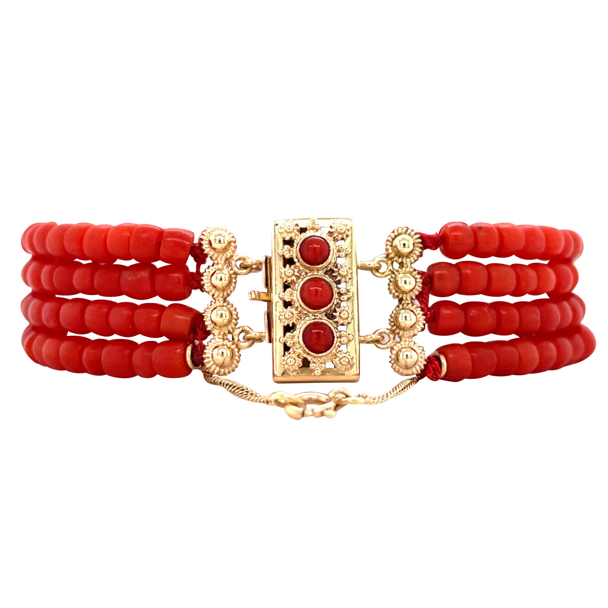 Vintage blood coral bracelet with 14 kt gold clasp