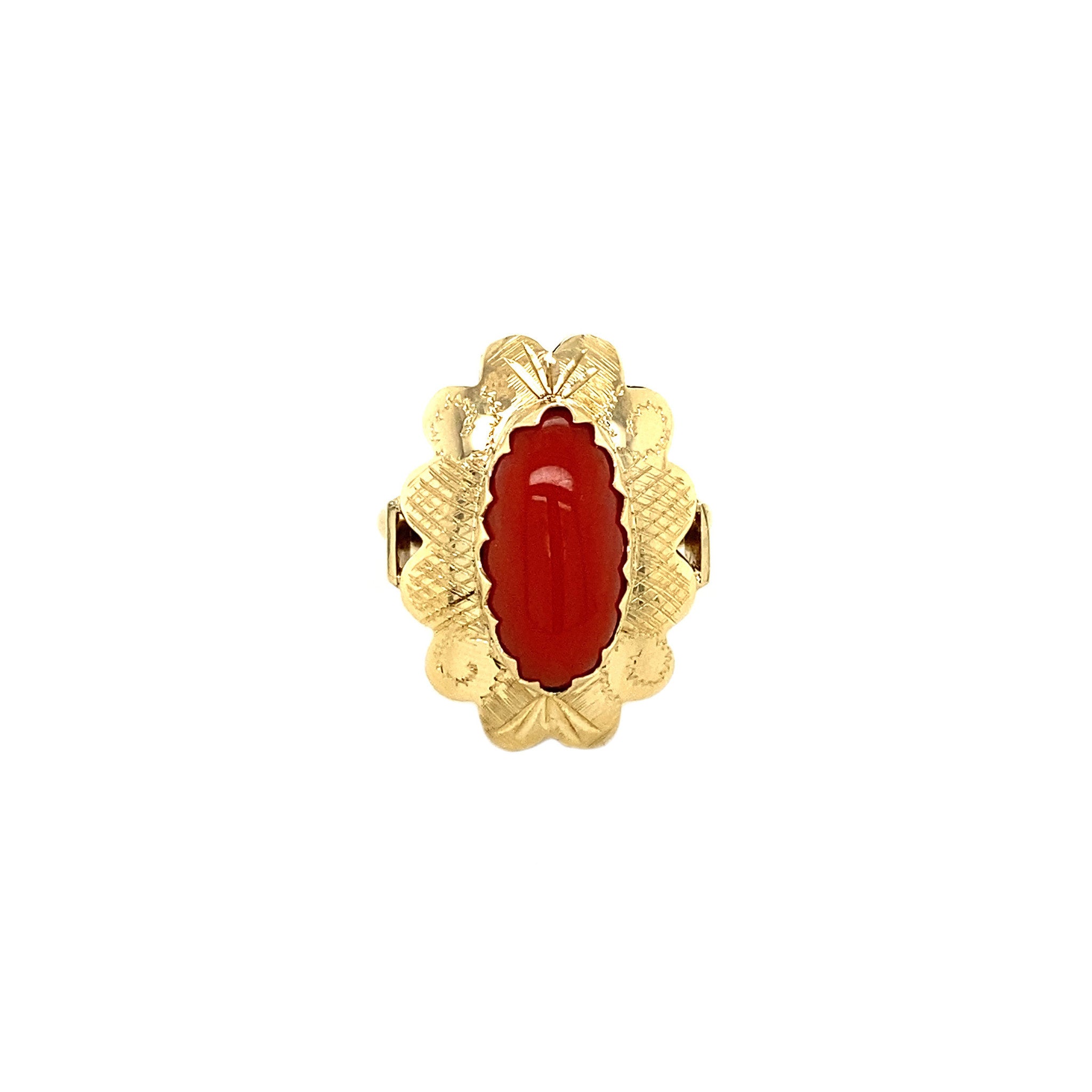 14 kt gold ring with blood coral
