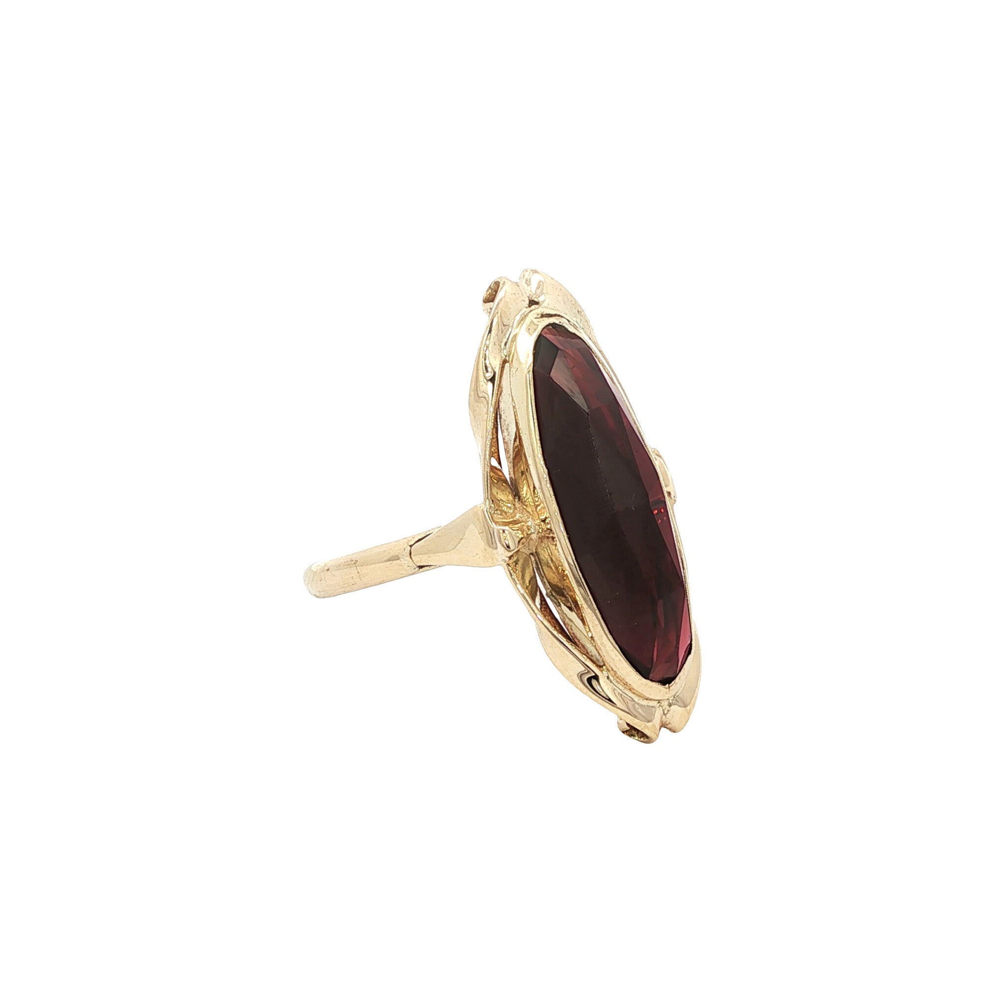 Gouden vintage ring met granaat 14 kt
