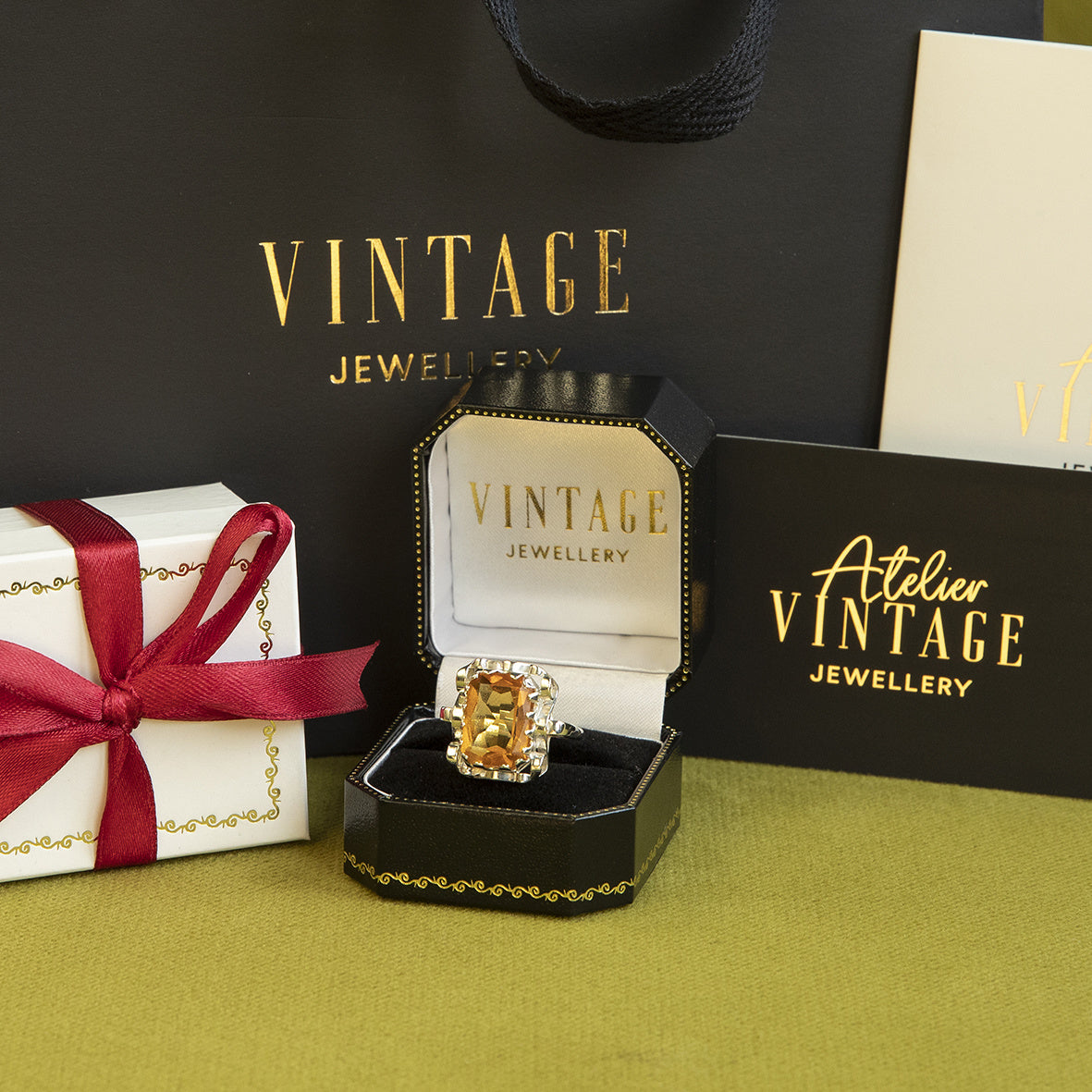 Queen's ring 925 - Golden Hour