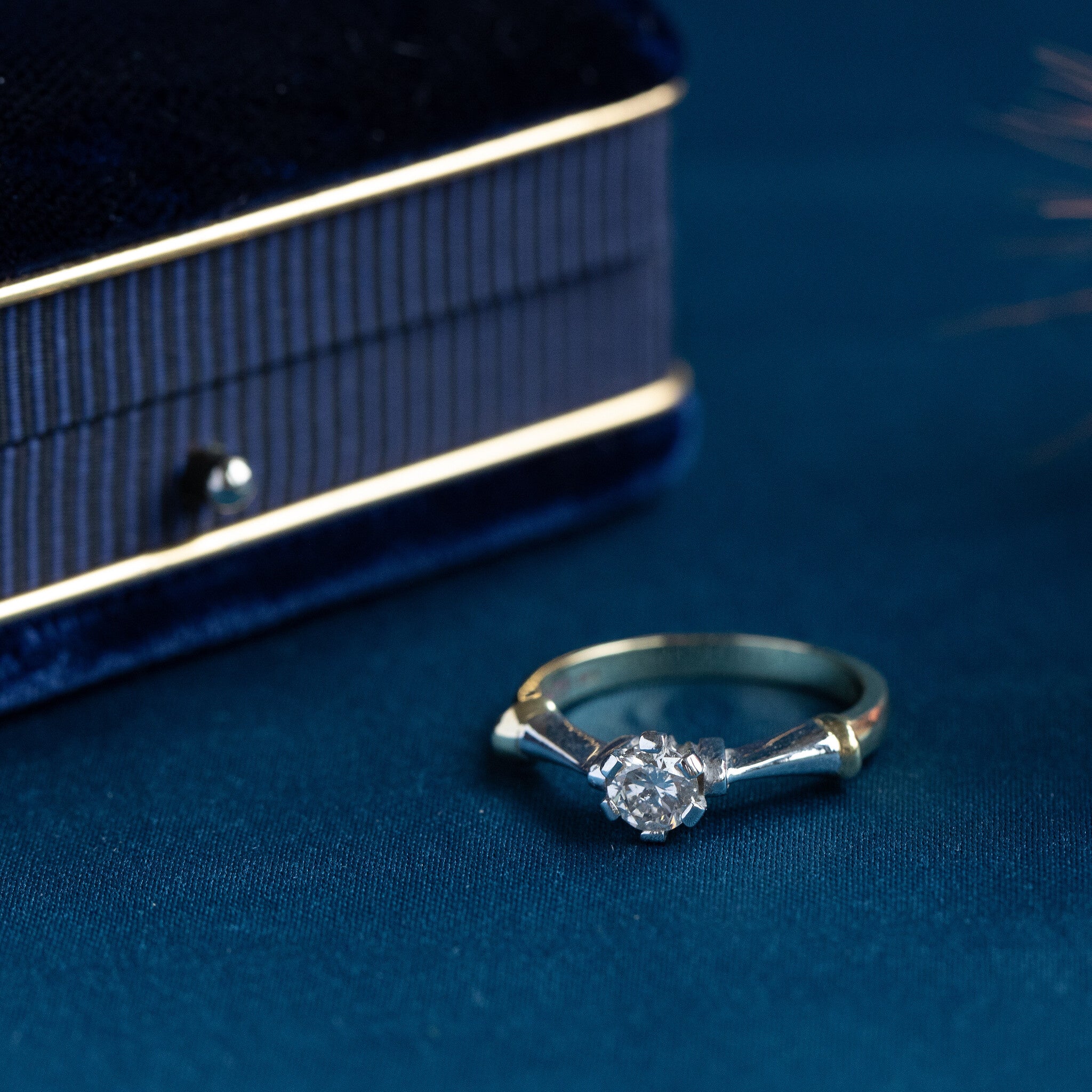 Gouden solitair ring met diamant 18 krt