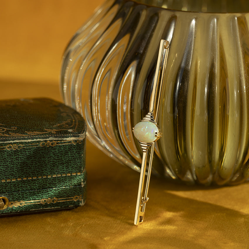 Gouden broche met opaal 14 krt