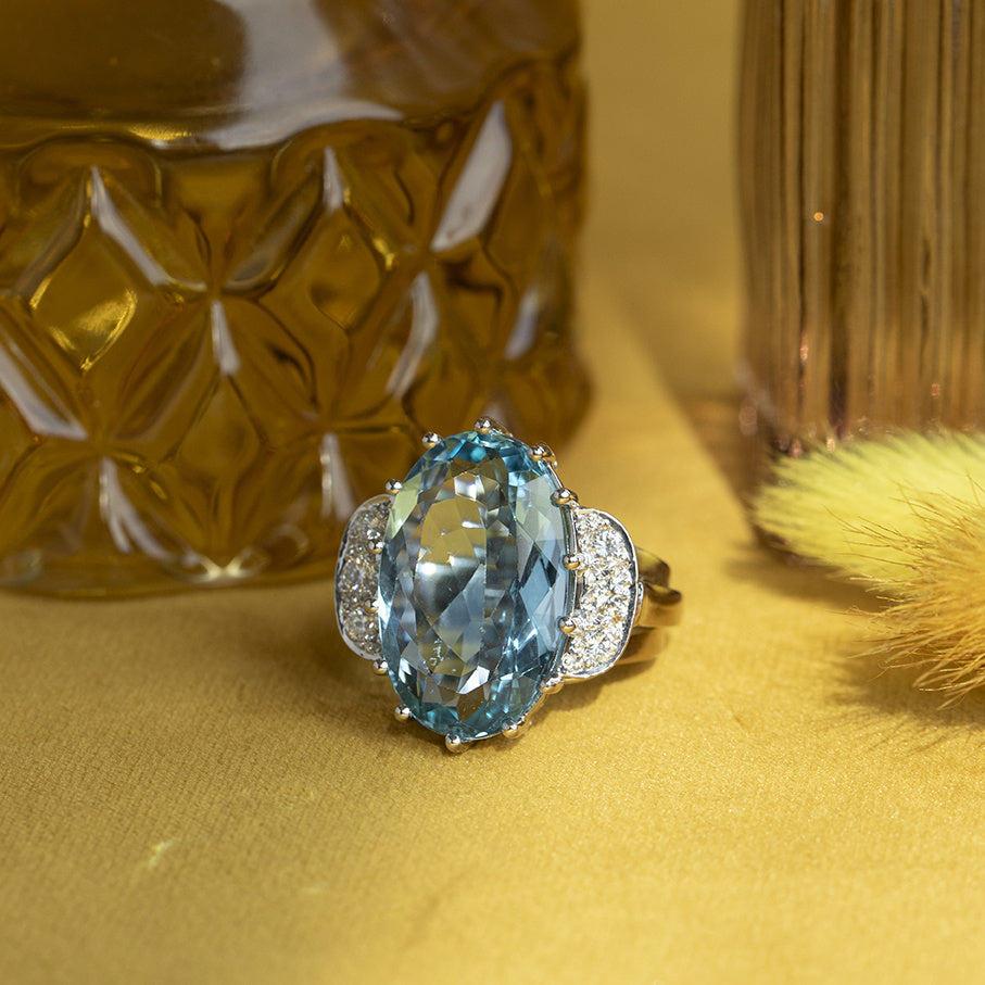 Witgouden vintage ring met aquamarijn en diamant 14 krt