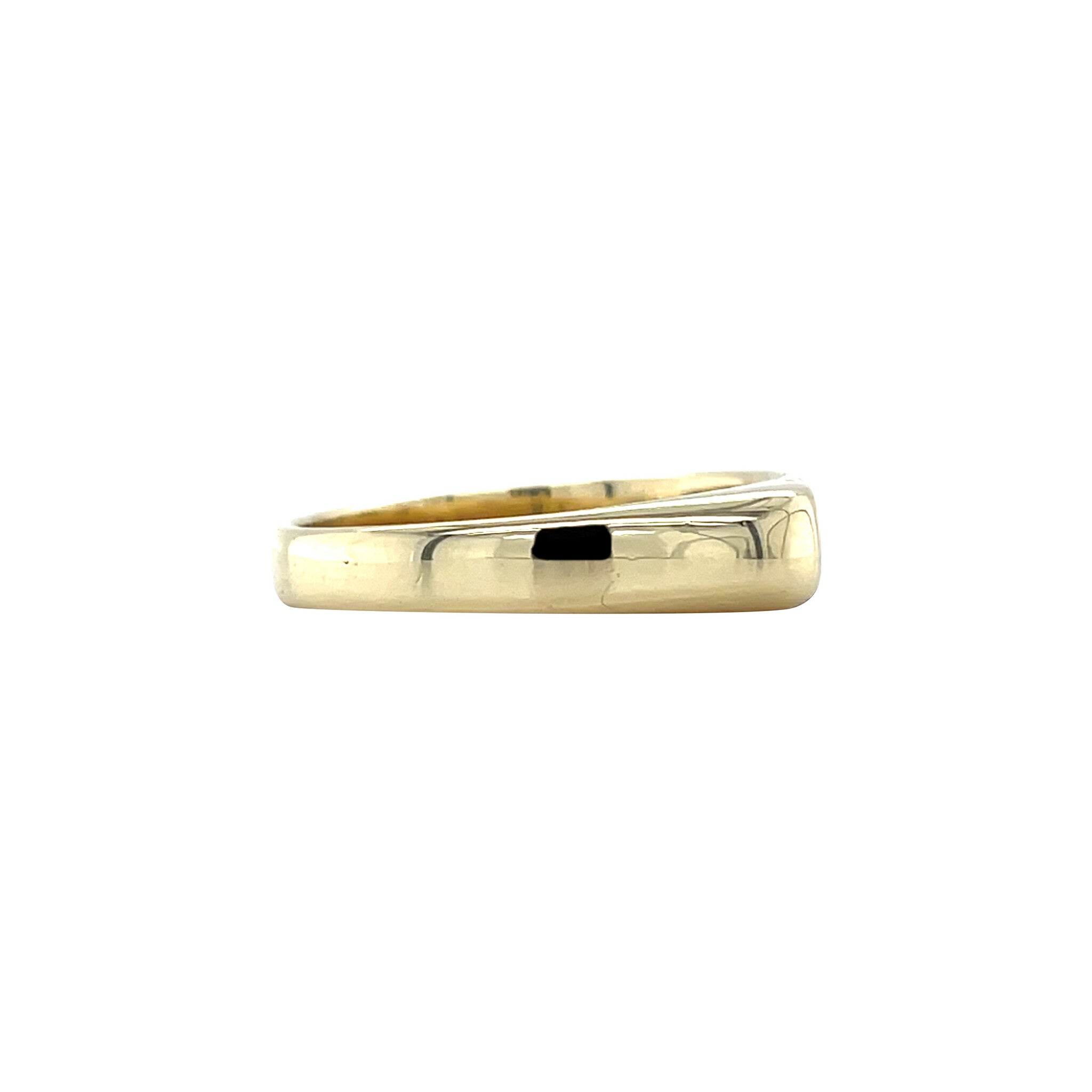 Gold vintage signet ring with lapis lazuli 14 carat